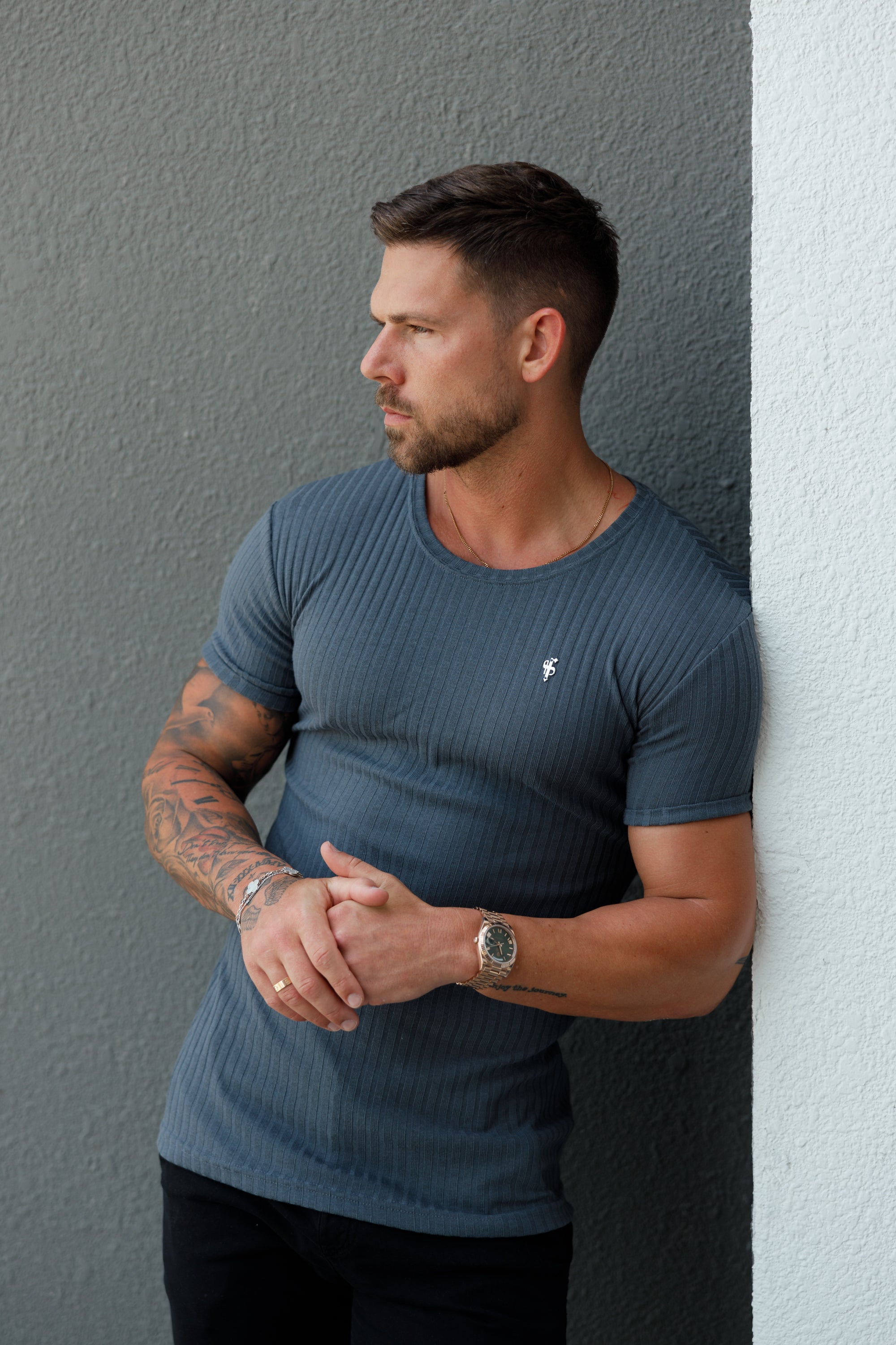 Classic Charcoal / Silver Ribbed Knit Super Slim Short Sleeve Crew - FSH1084
