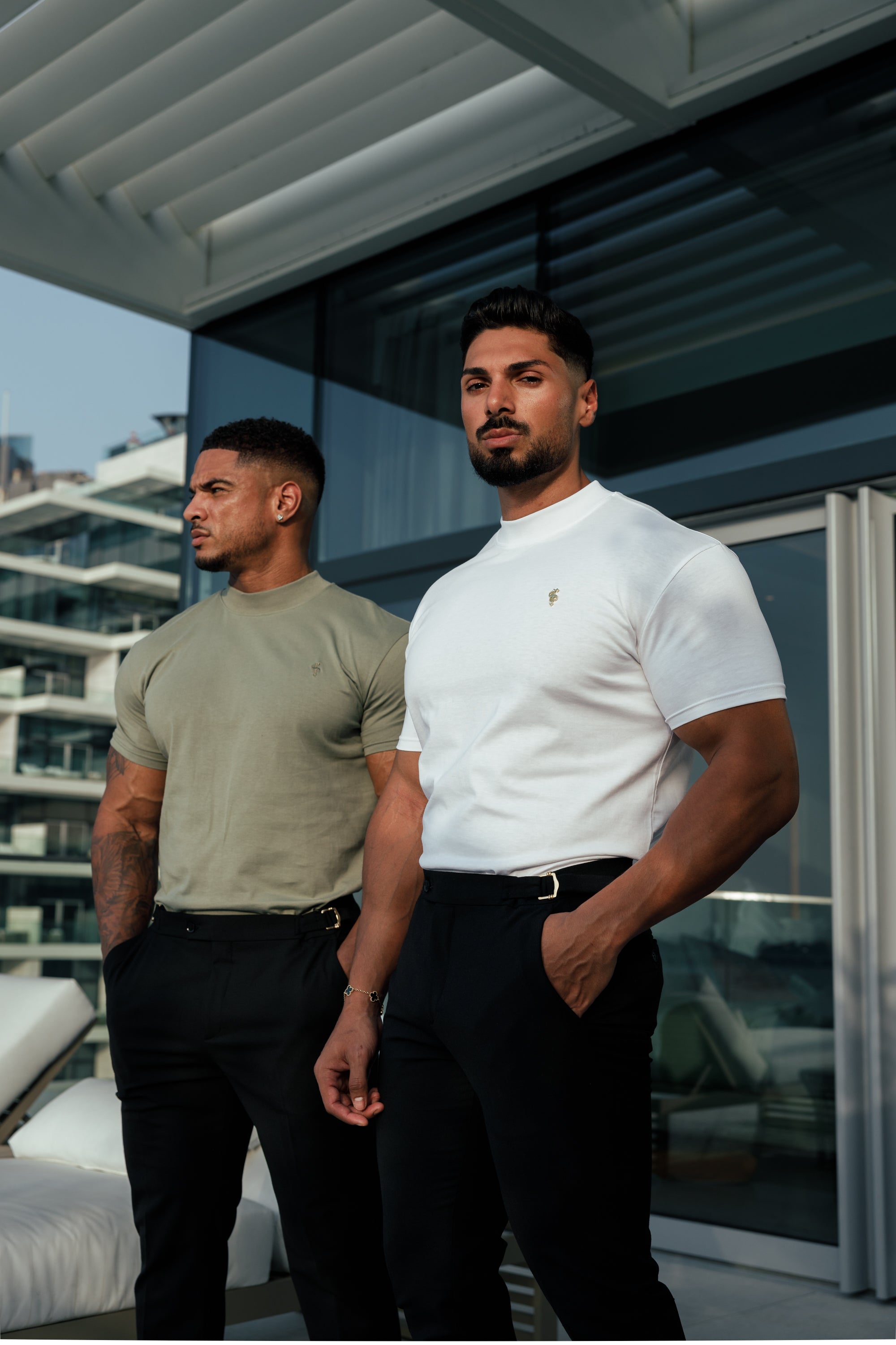 Ribbed High Neck Crew Short Sleeve White / Gold - FSH1006