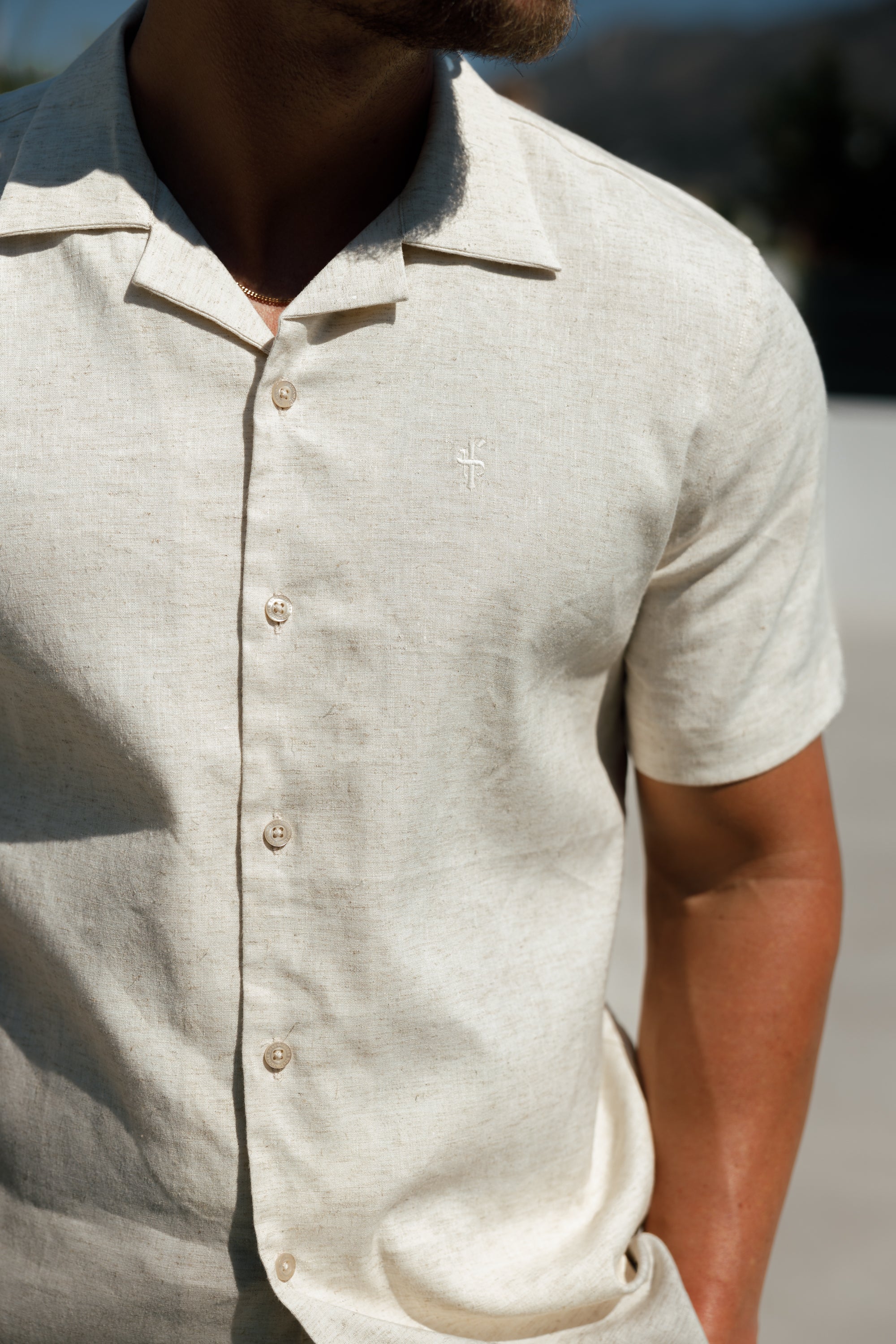 Hawaiian Boxy Stretch Natural Linen Short Sleeve with Revere Collar Short Sleeve - FS1071