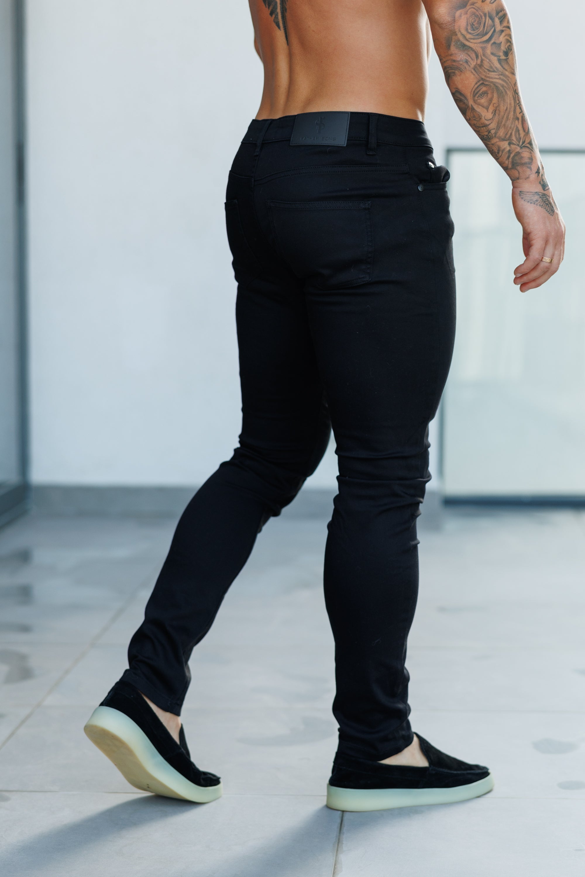 Slim Stretch Black Relaxed Sateen Trousers - FSH1302