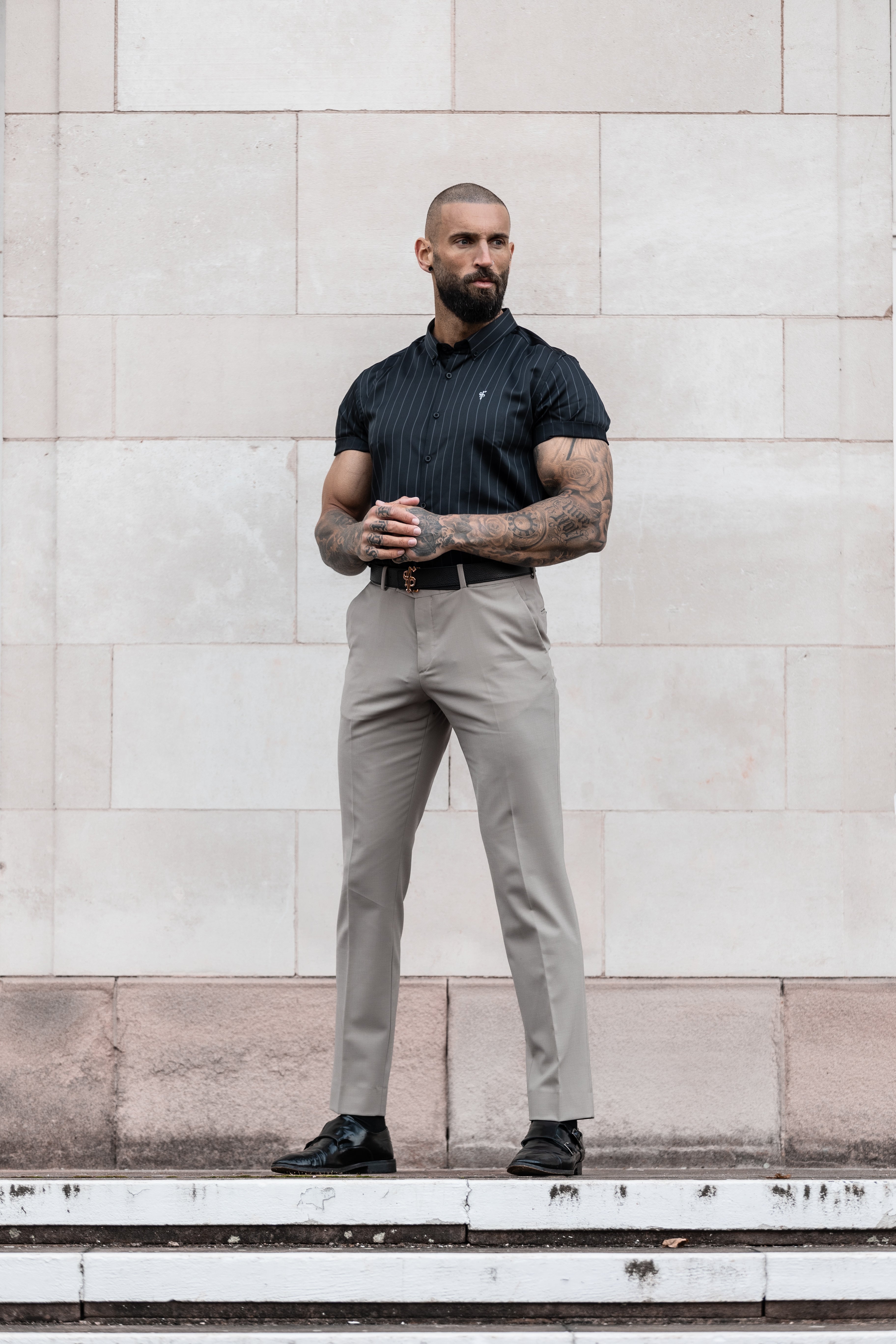 Classic Black / Grey Woven Sateen Stripe Short Sleeve - FS992