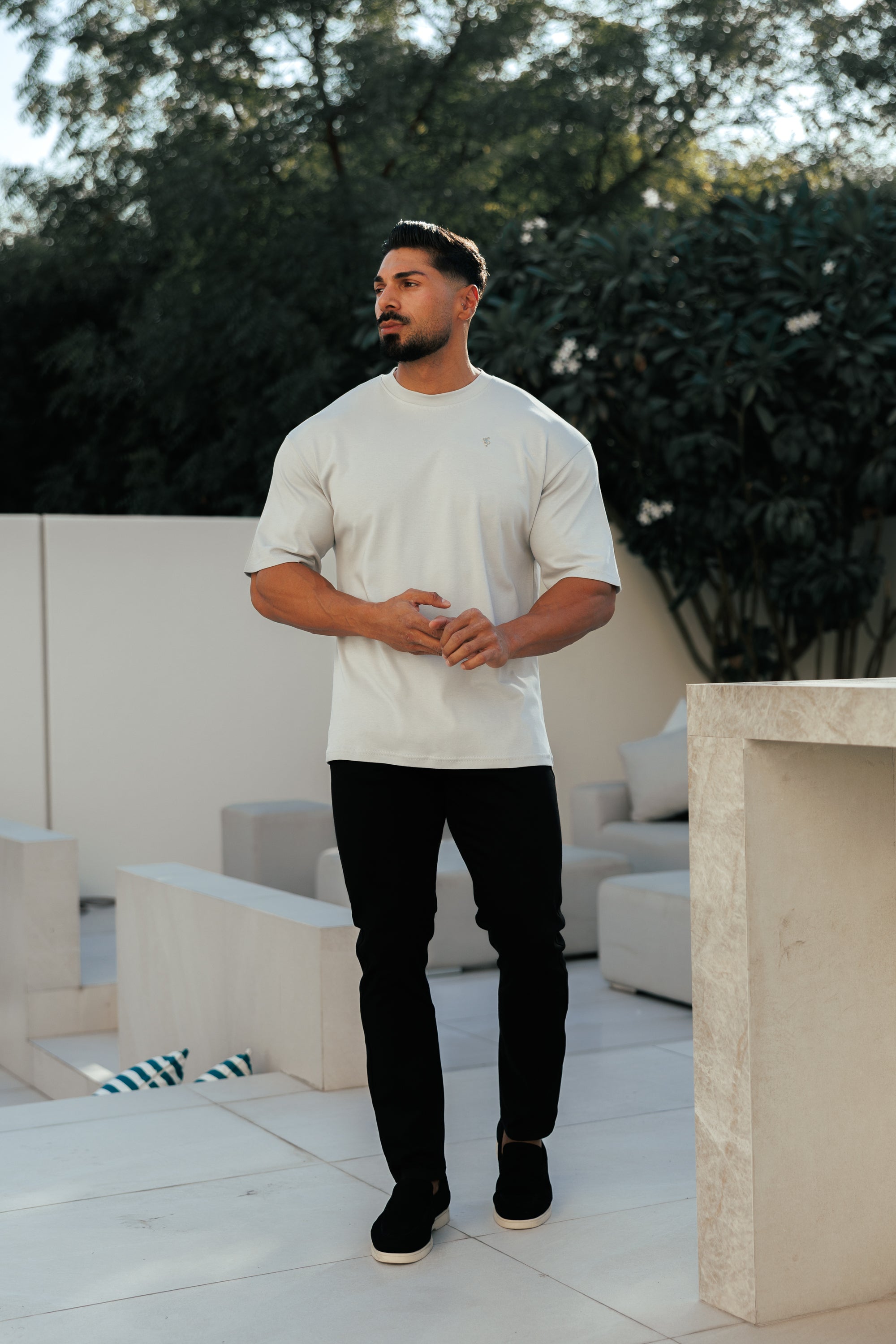 Black Relaxed Tencel Jeans - FSJEAN019