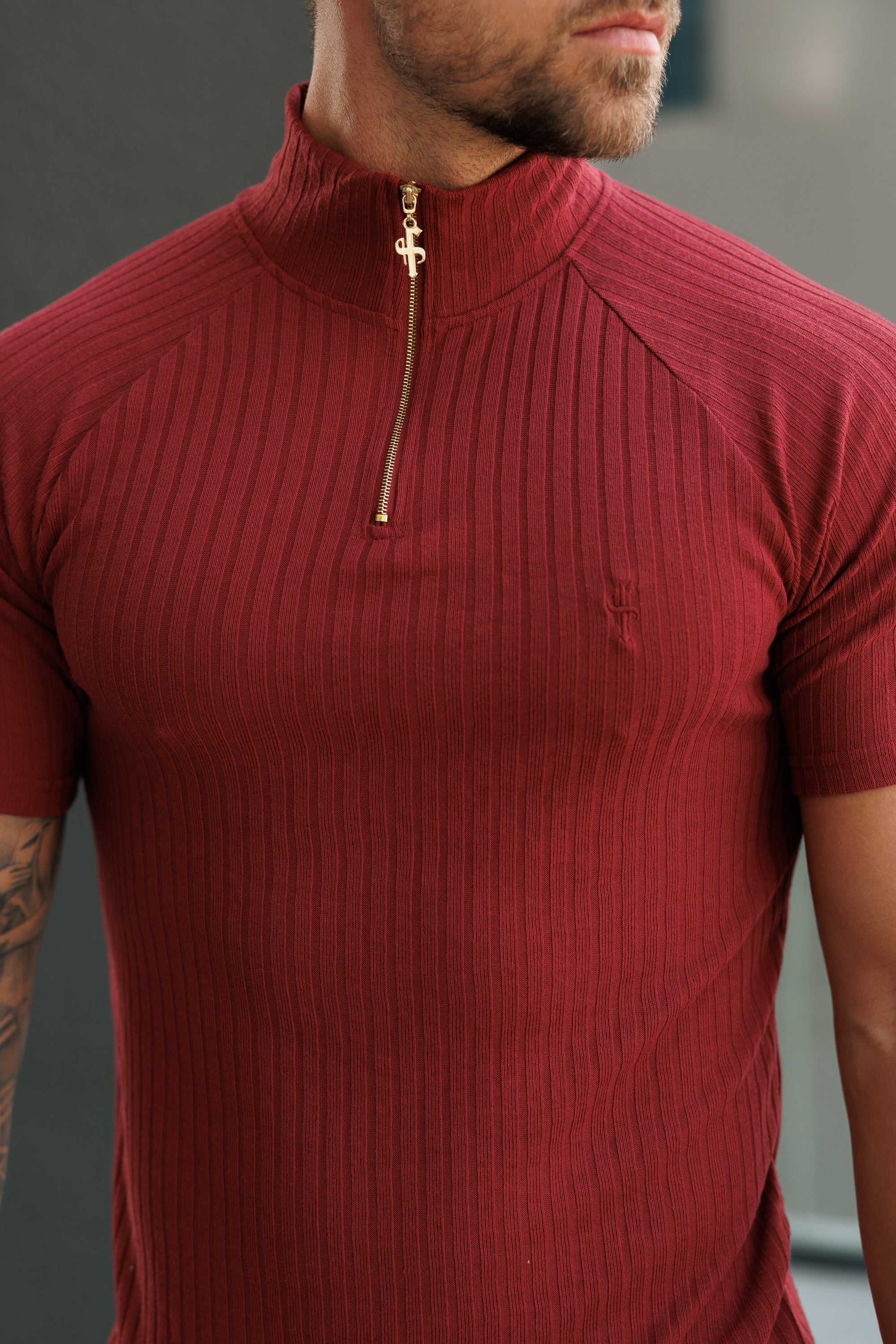 Classic Burgundy Ribbed Zip Funnel Neck Raglan Short Sleeve Crew - FSH1293
