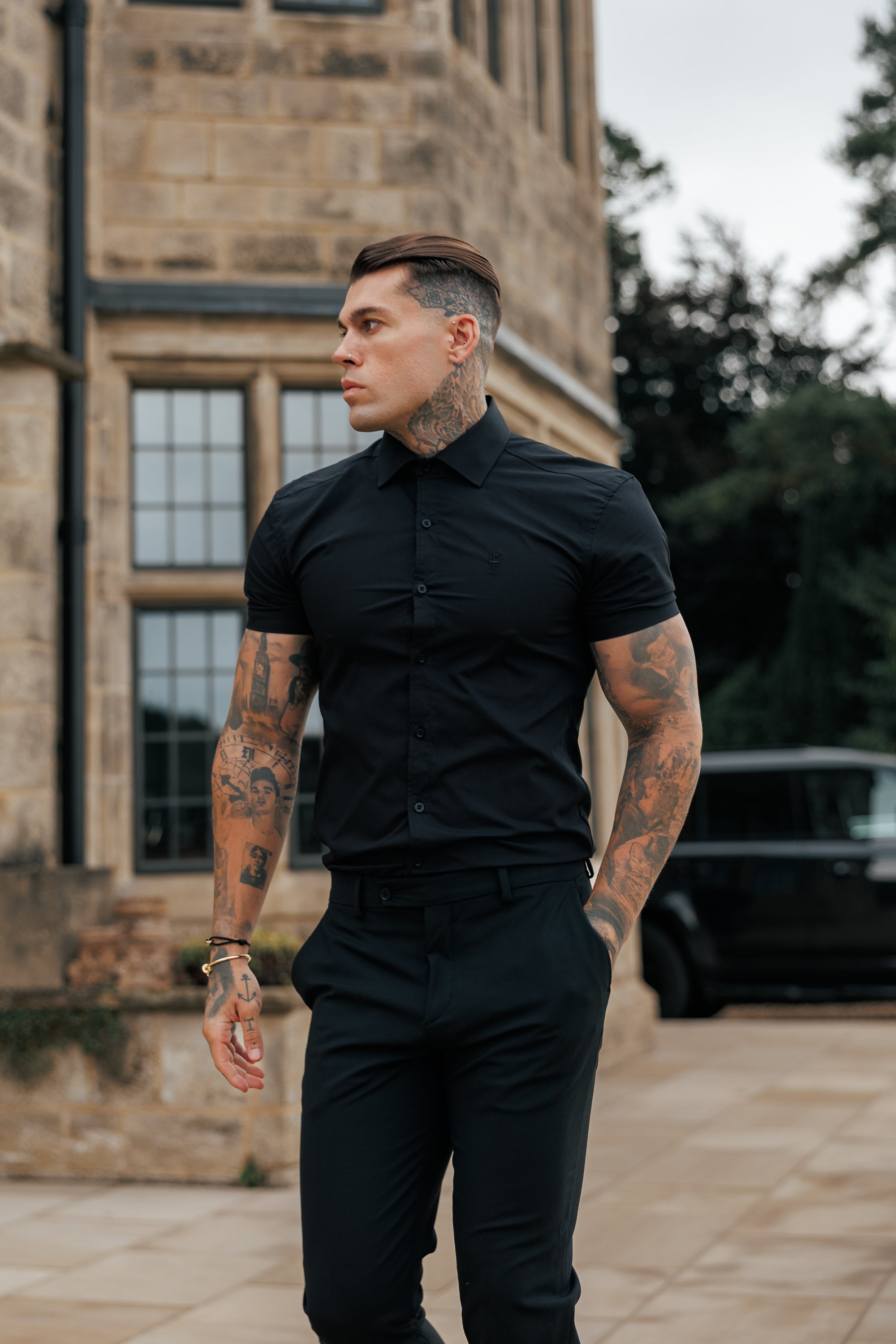Muscle Fit Advanced Stretch Black Short Sleeve with Cutaway Collar - FS1159