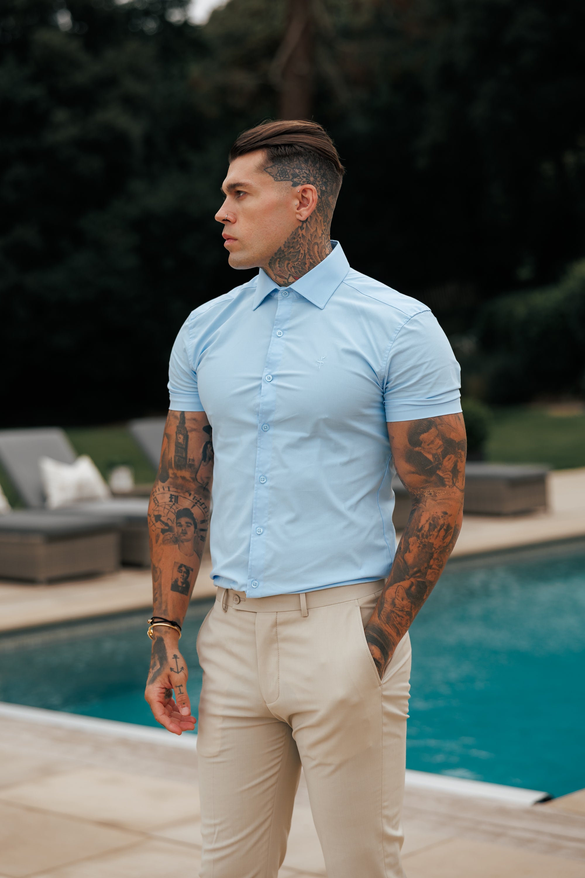 Muscle Fit Advanced Stretch Powder Blue Short Sleeve with Cutaway Collar - FS1162