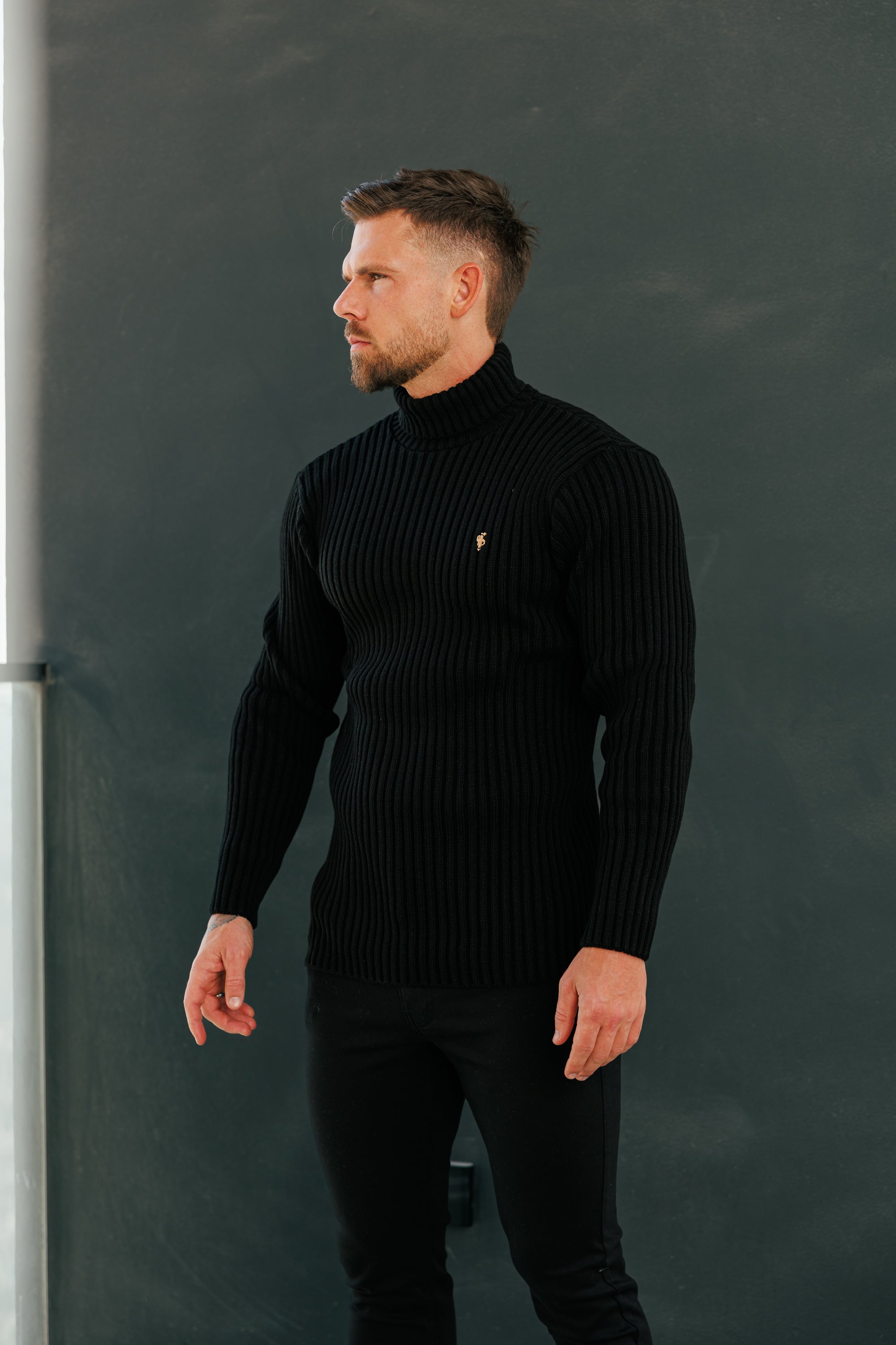 Ribbed Knit Black Roll Neck Jumper - FSJ113