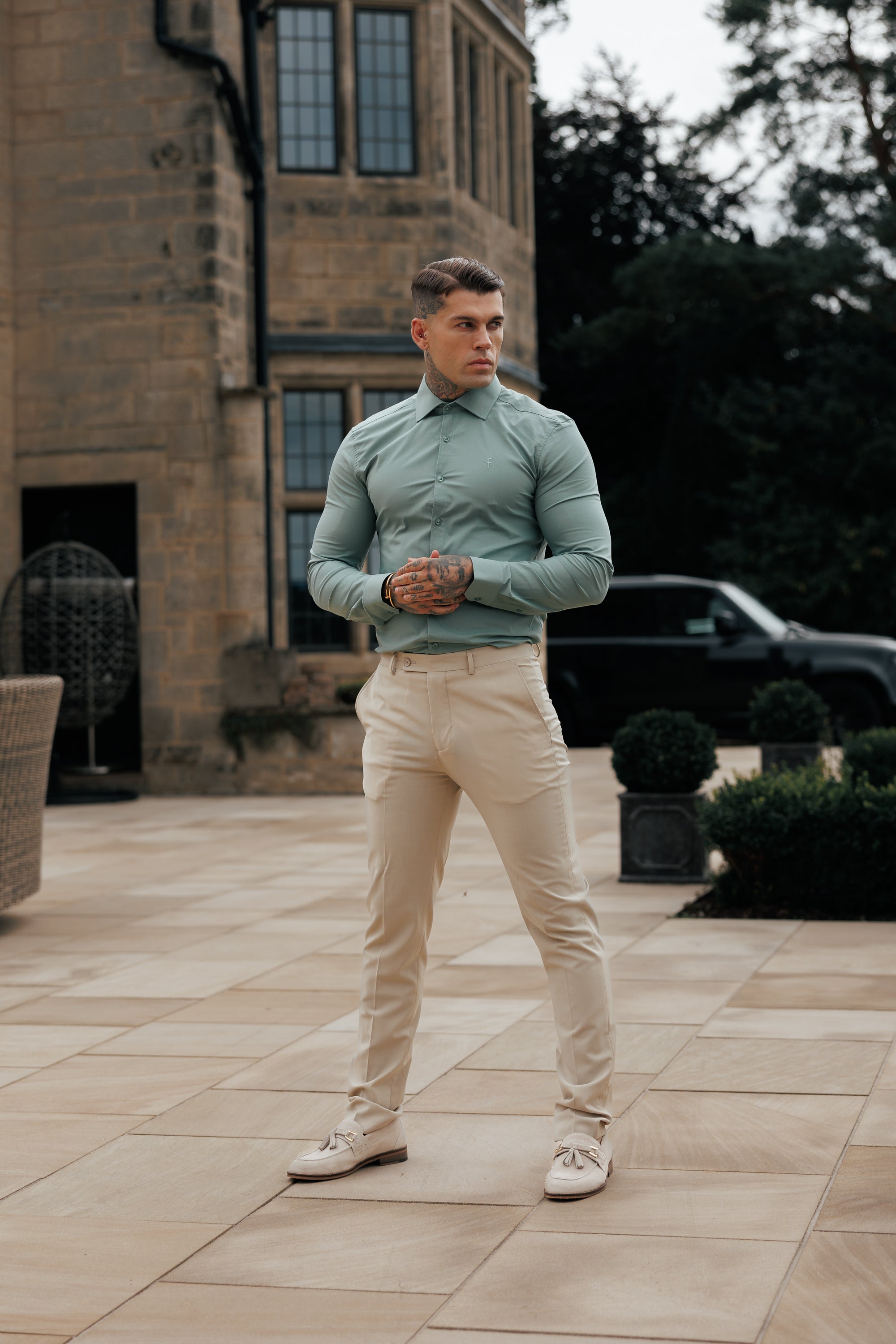 Muscle Fit Advanced Stretch Khaki with Cutaway Collar - FS1200