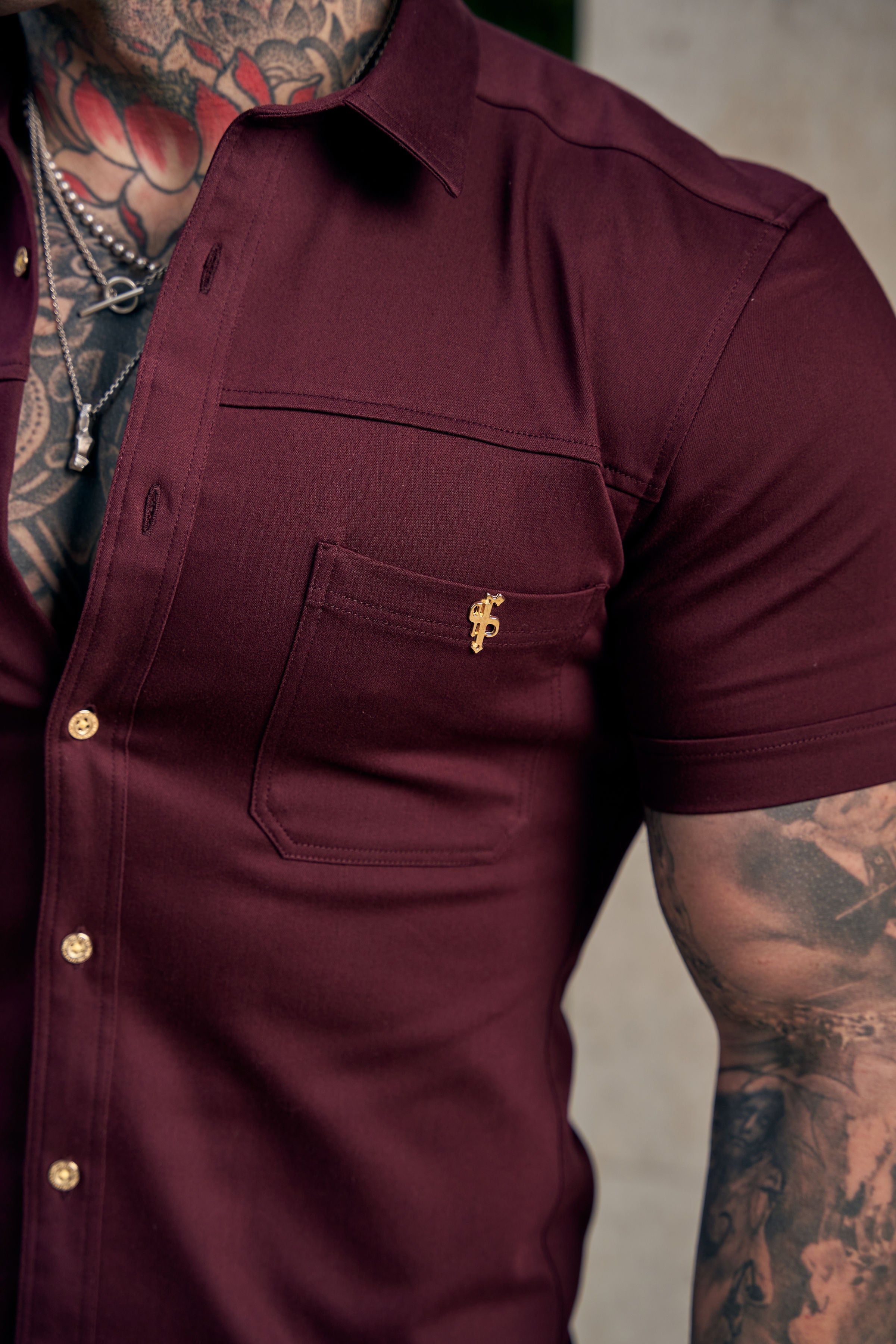 Super Slim Stretch Burgundy Denim Short Sleeve with Horizontal Seam and Pocket- FS961