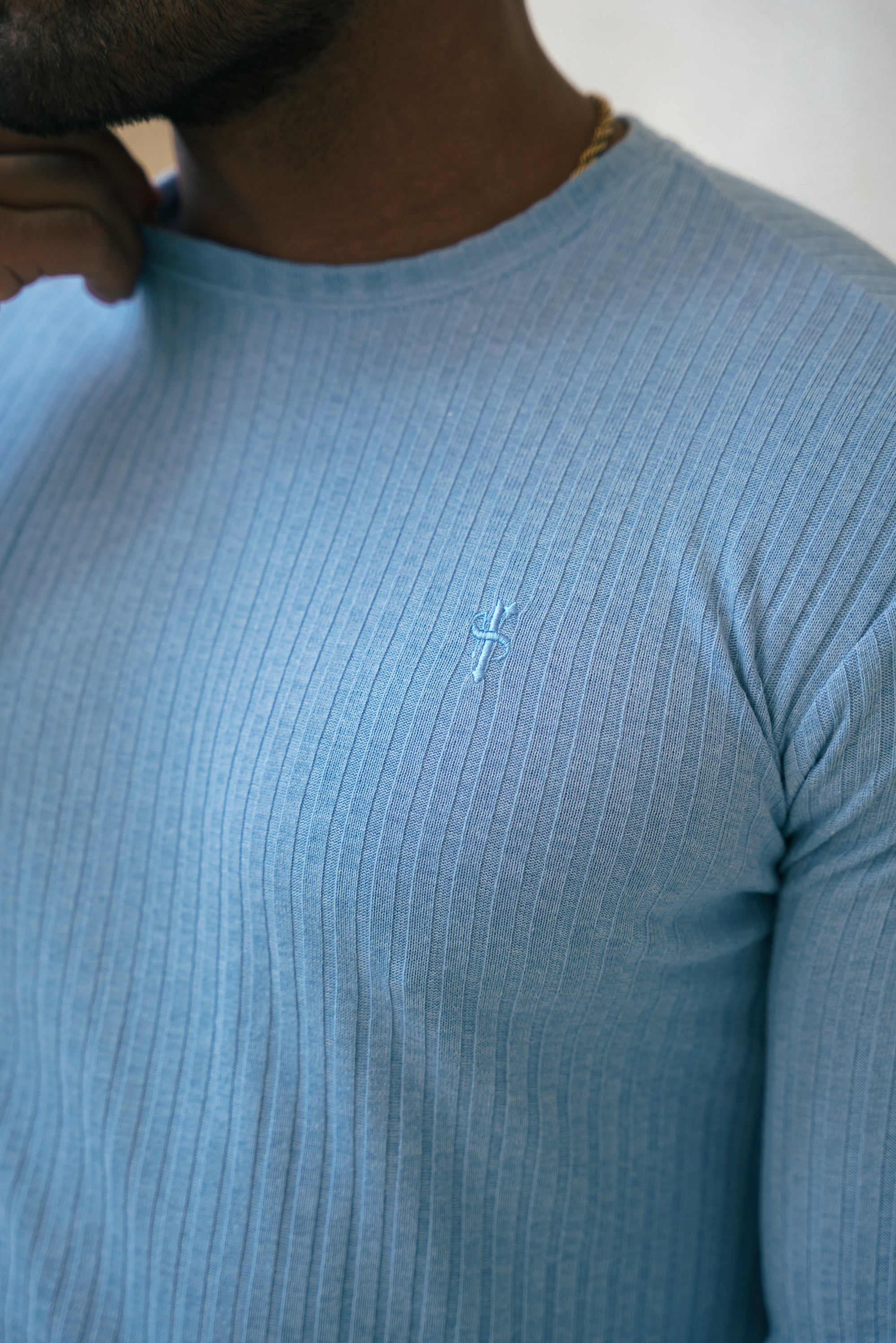 Classic Light Blue Ribbed Knit Jumper With Tonal Embroidery - FSH1286