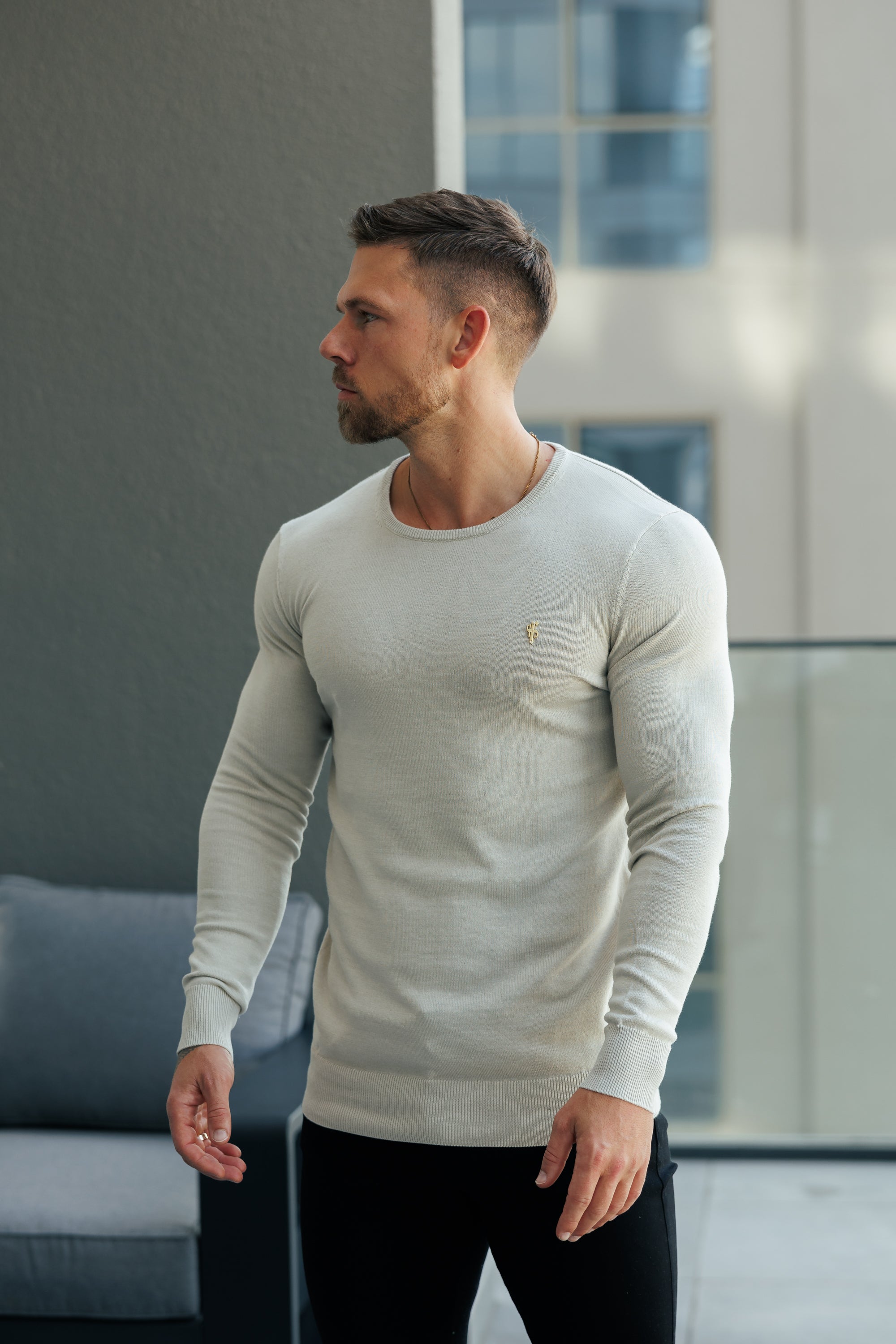 Beige Crew Neck Knitted Jumper With FS Branding - FSN195