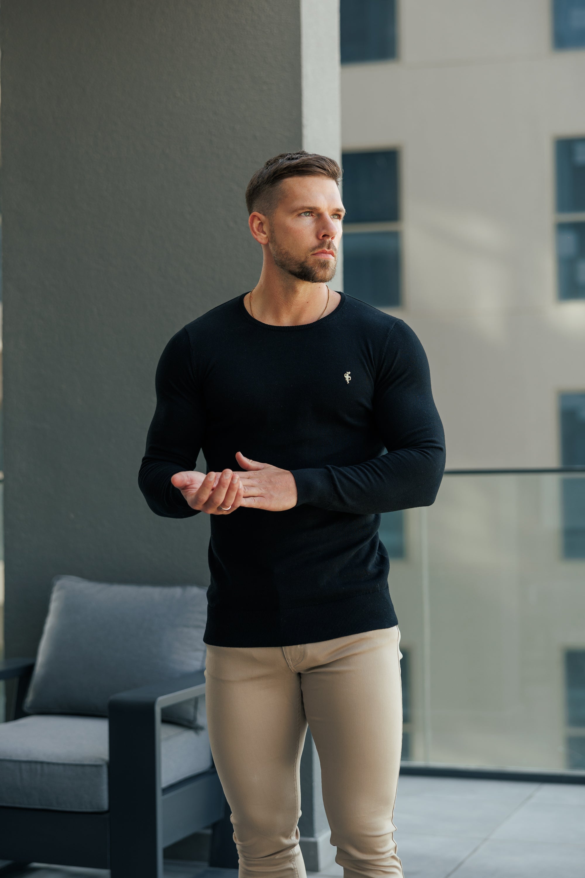 Black Crew Neck Knitted Jumper With FS Branding - FSN194