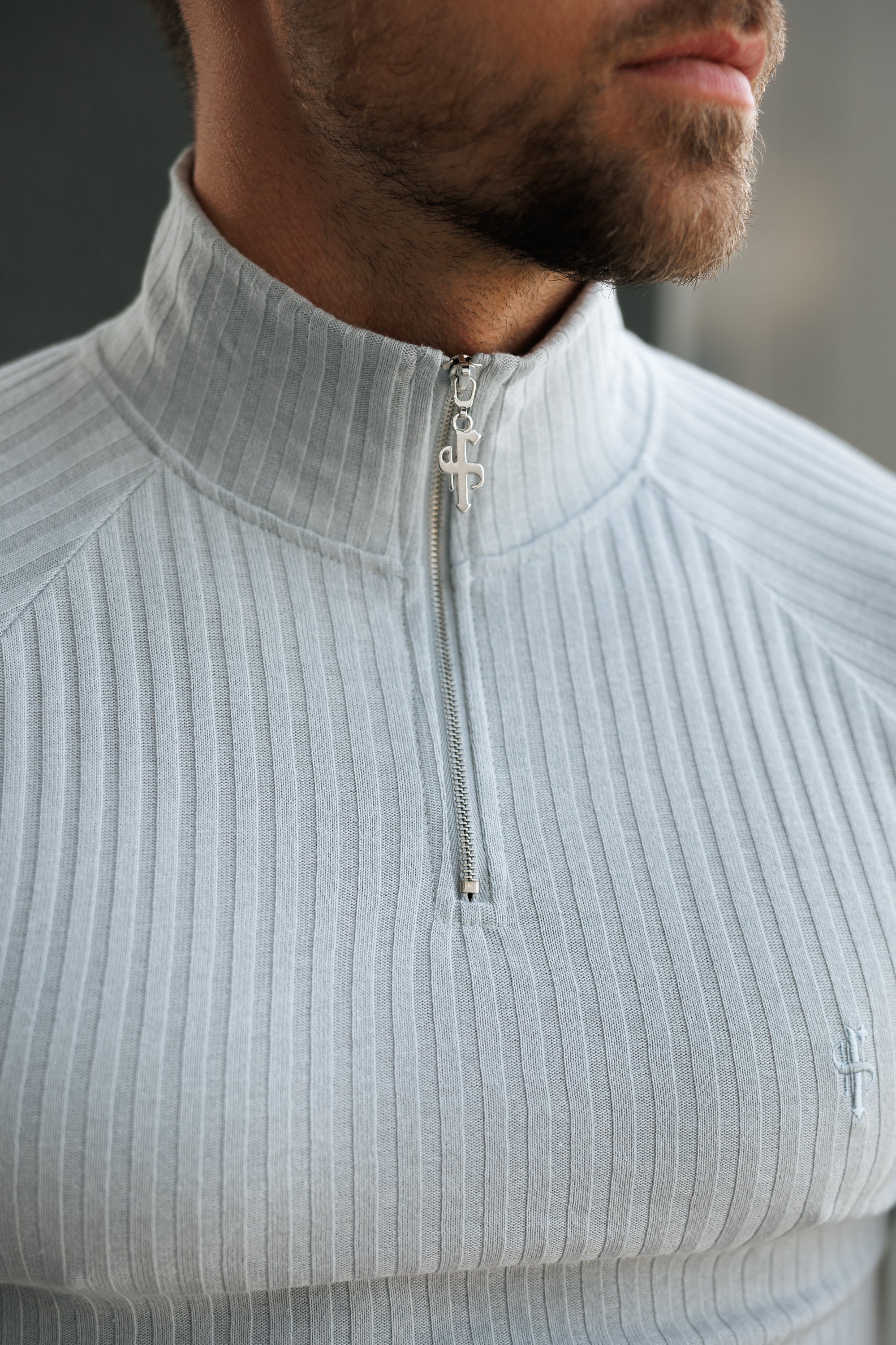 Classic Light Grey Ribbed Zip Funnel Neck Raglan Short Sleeve Crew - FSH1287