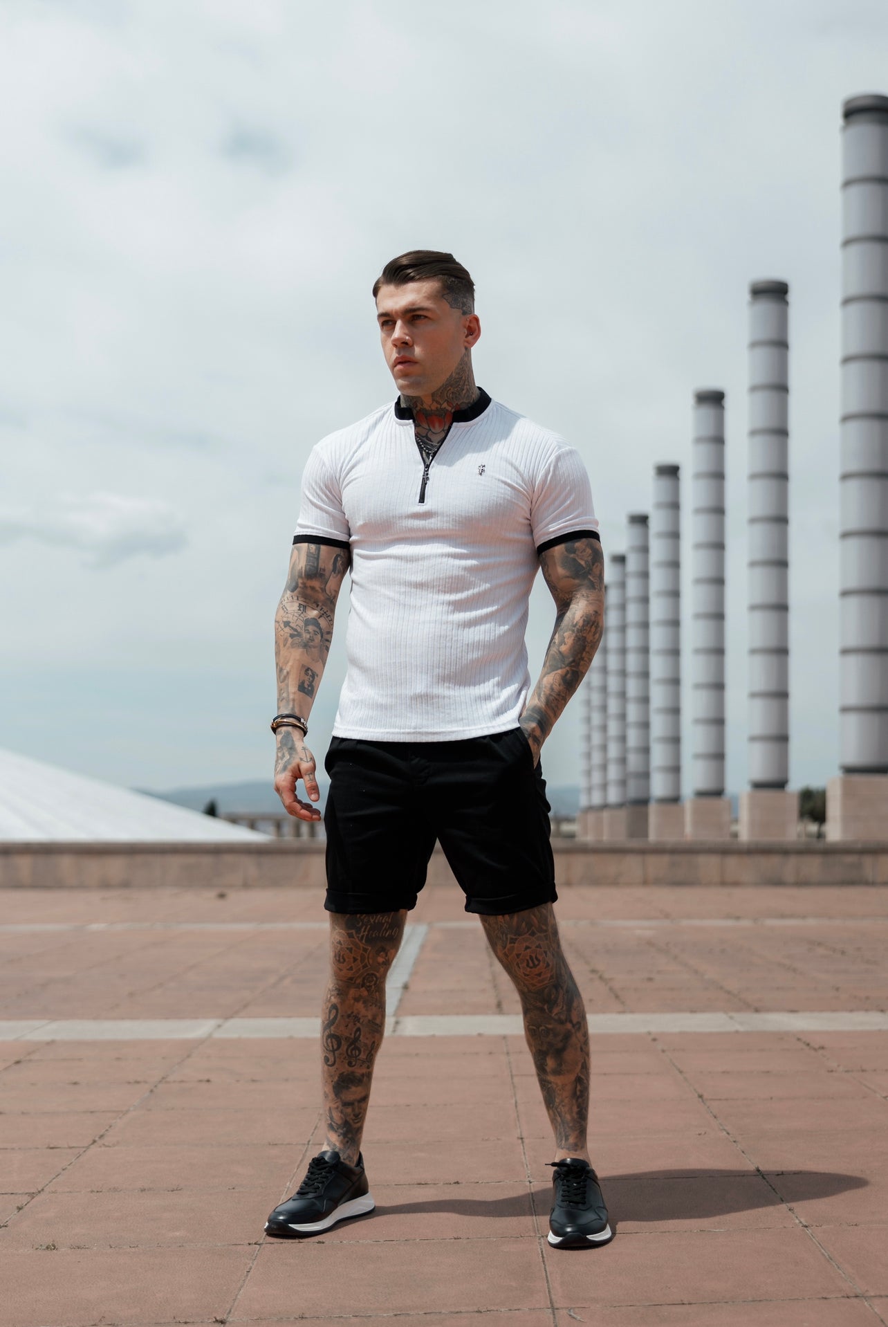 Classic White / Black Ribbed Zip Grandad Collar Shirt Short Sleeve - FSH815