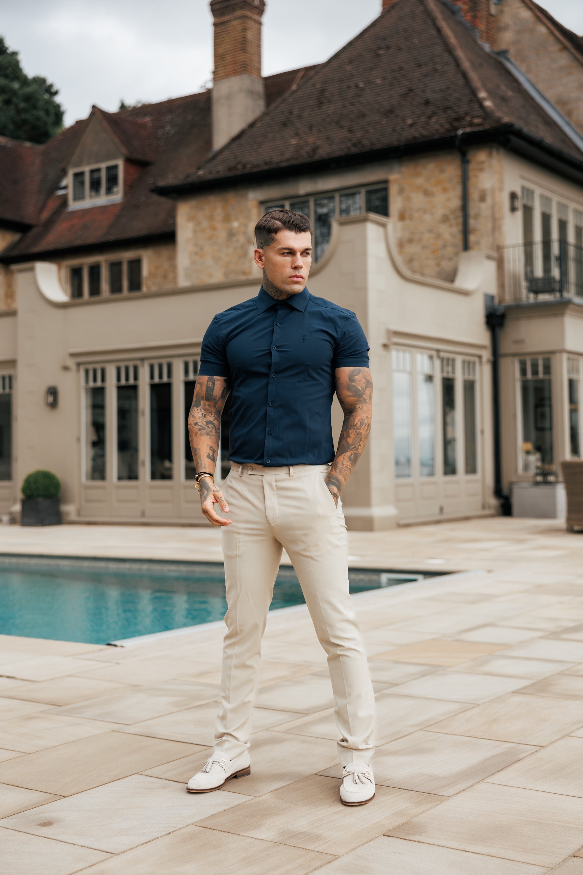 Muscle Fit Advanced Stretch Navy Short Sleeve with Cutaway Collar - FS1163