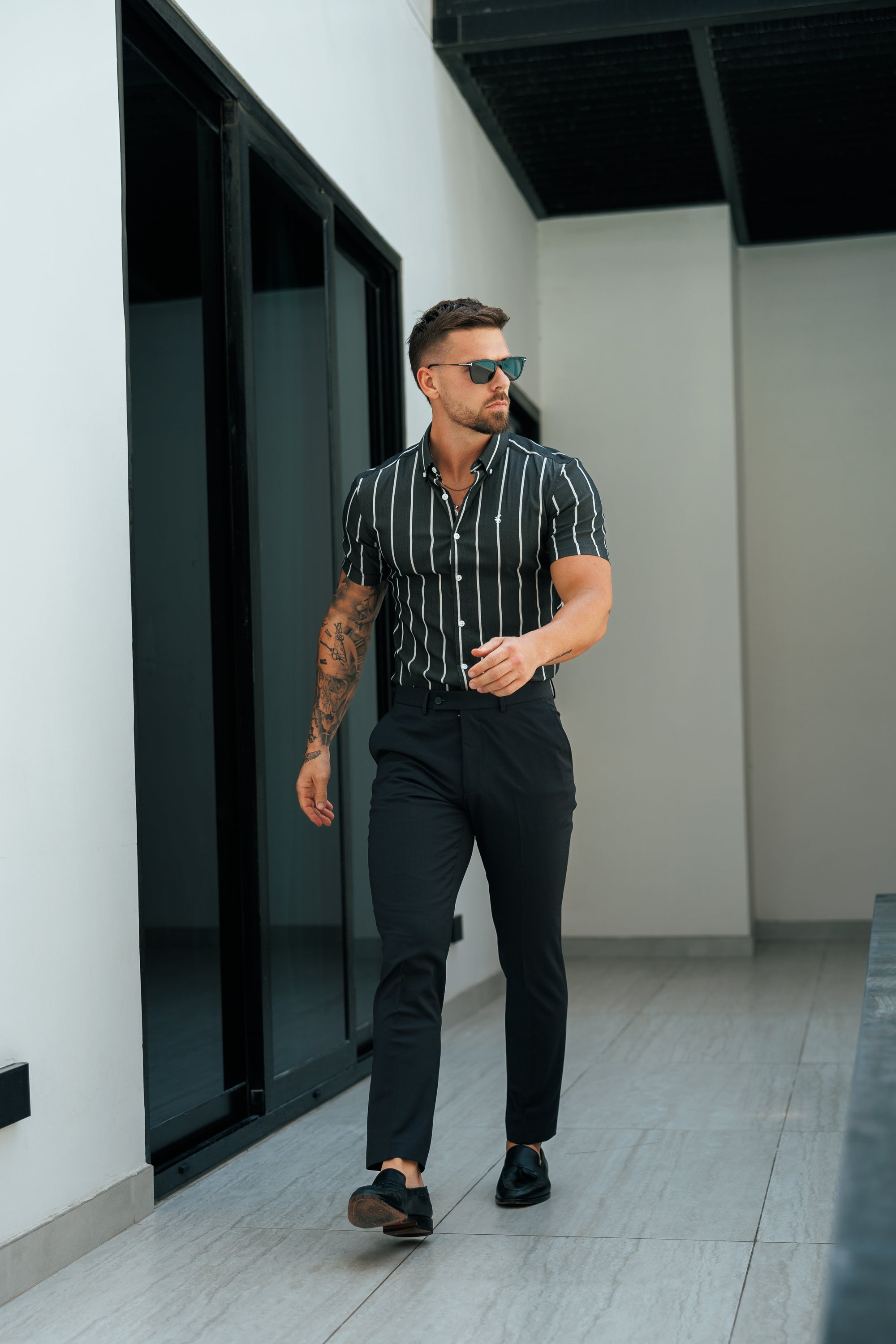 Super Slim Stretch Charcoal / White Printed Wide Stripe Short Sleeve with Button Down Collar - FS1227