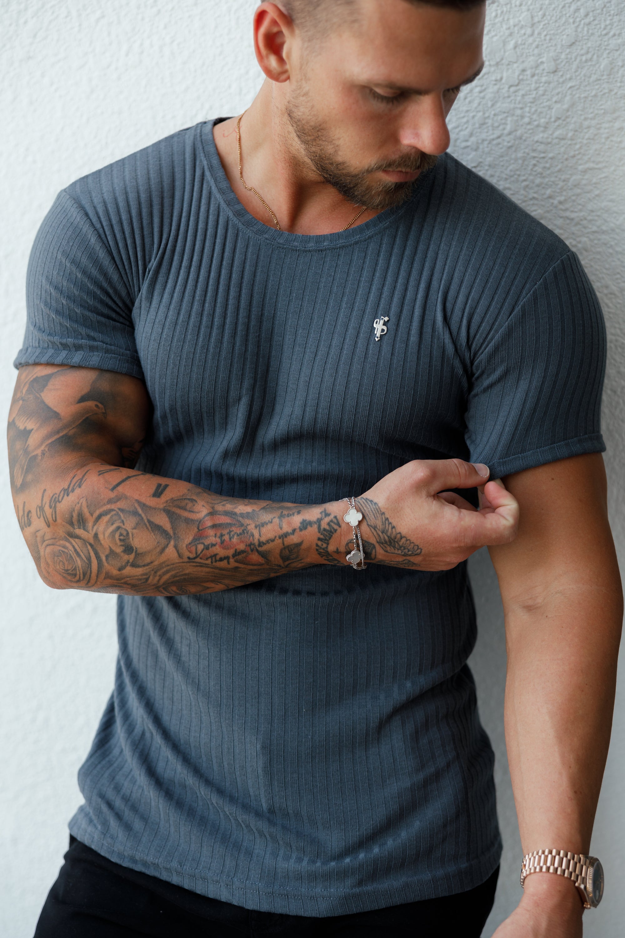 Classic Charcoal / Silver Ribbed Knit Super Slim Short Sleeve Crew - FSH1084