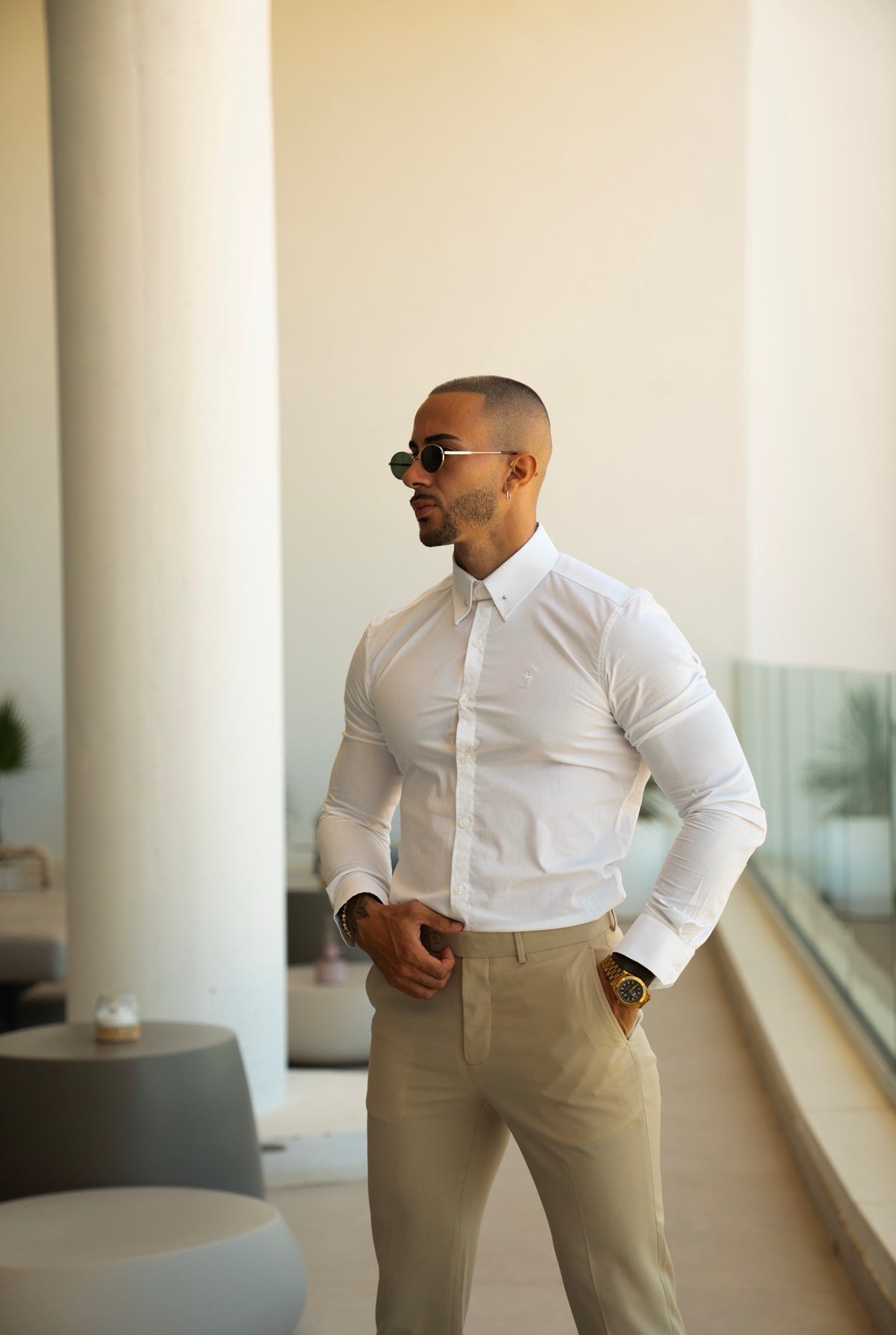 Muscle Fit Advanced Stretch White Shirt with Silver Pin Collar - FS1252