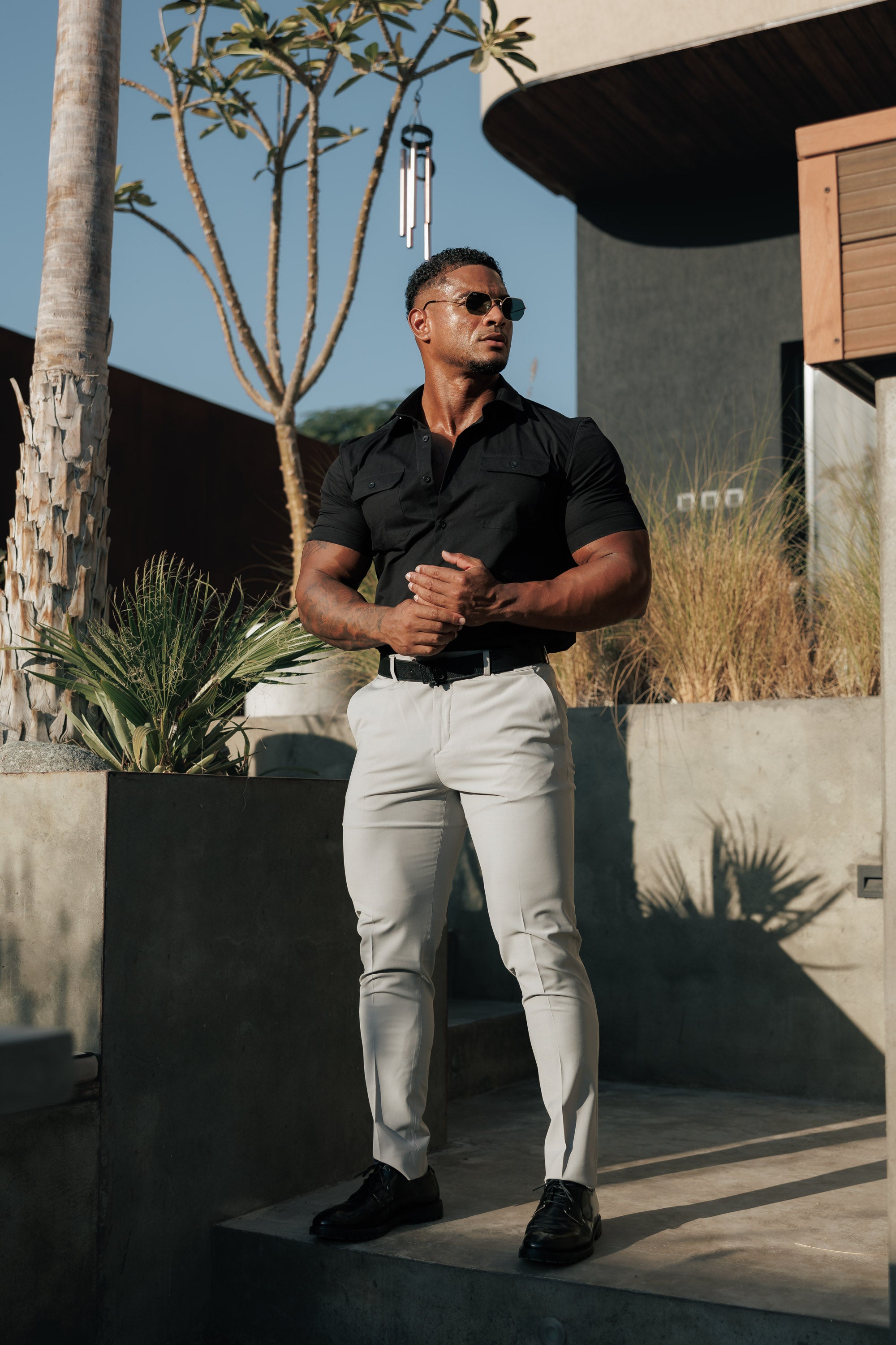 Boxy Stretch Black Short Sleeve With 2 Chest Pockets ad Flaps- FS1097