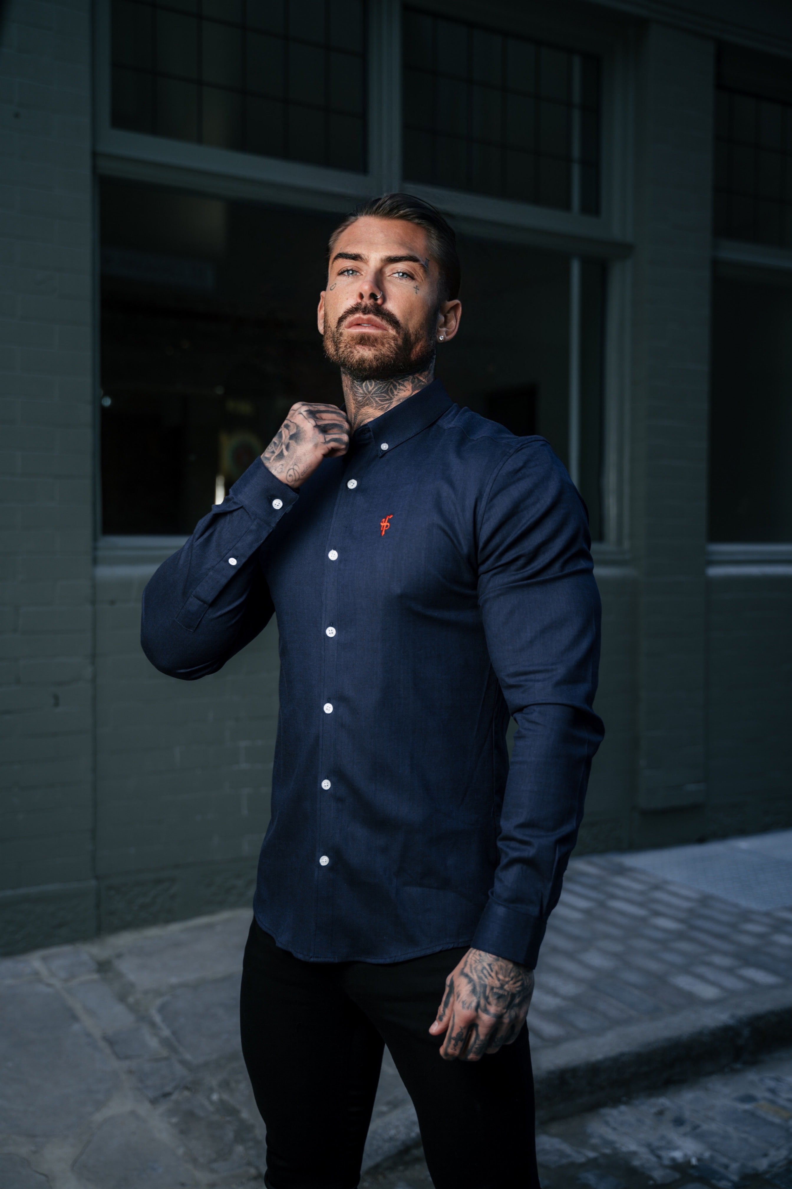 Super Slim Stretch Classic Oxford Navy (Red Emblem) - FS308