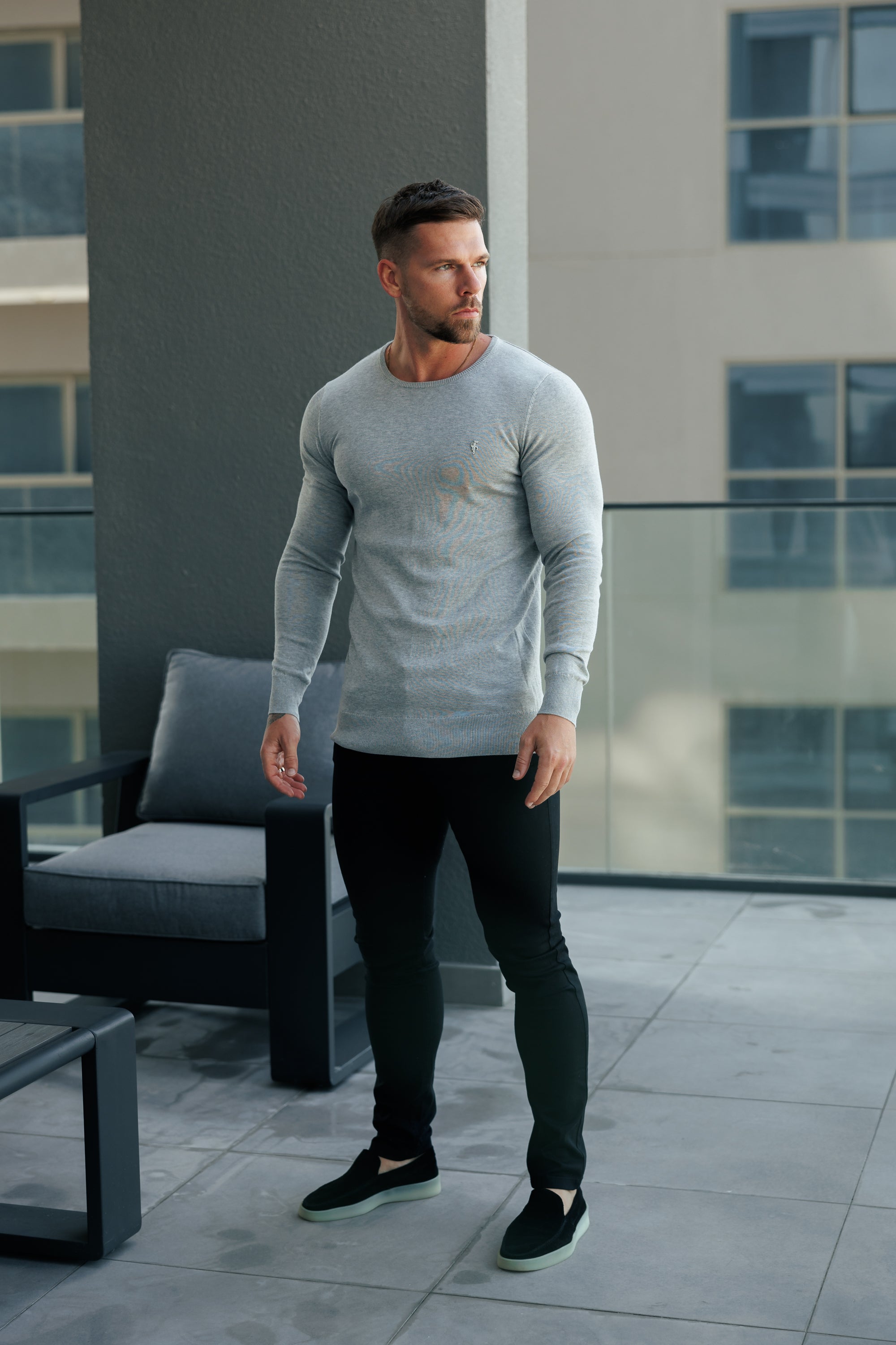 Light Grey Crew Neck Knitted Jumper With FS Branding - FSN199