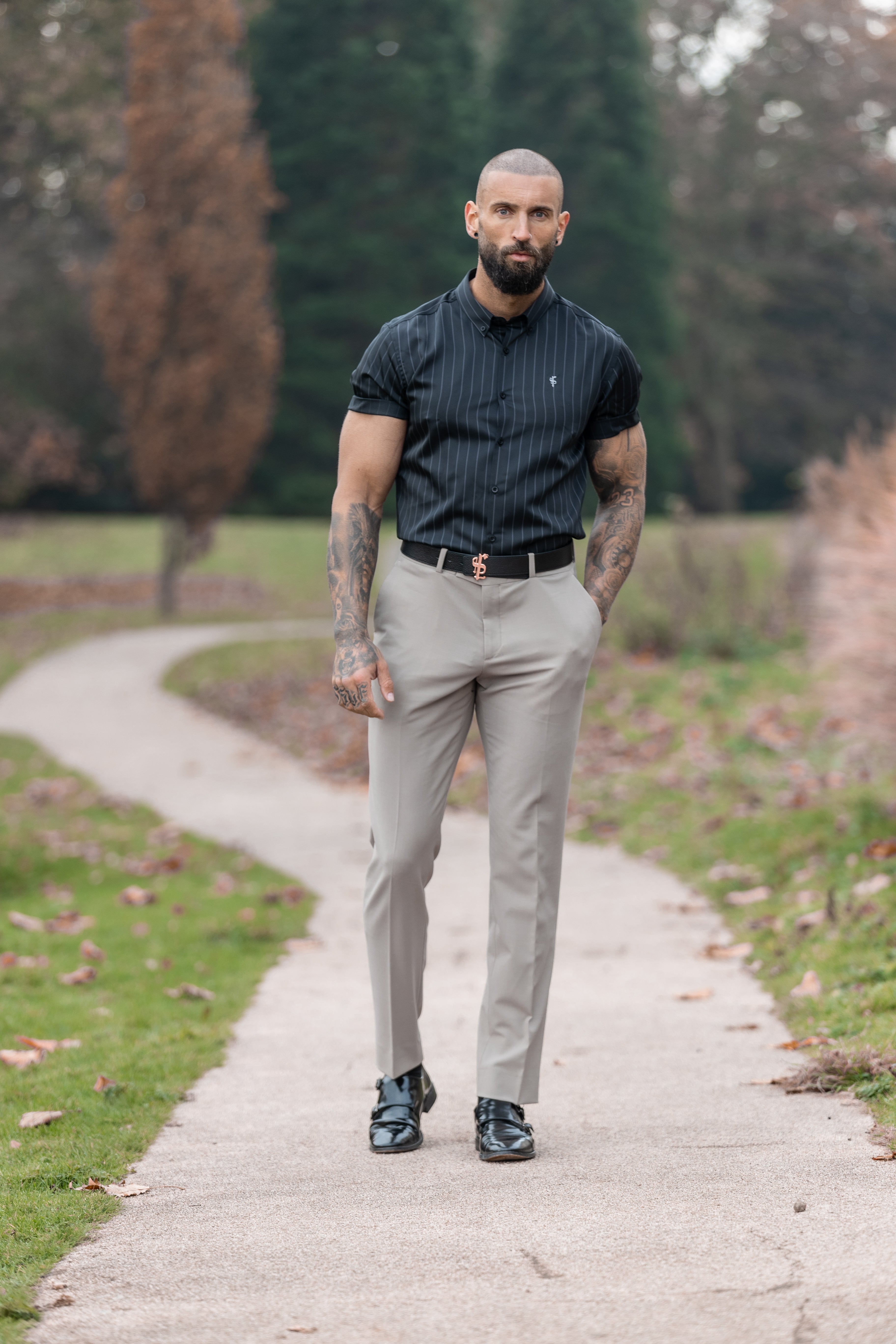 Classic Black / Grey Woven Sateen Stripe Short Sleeve - FS992