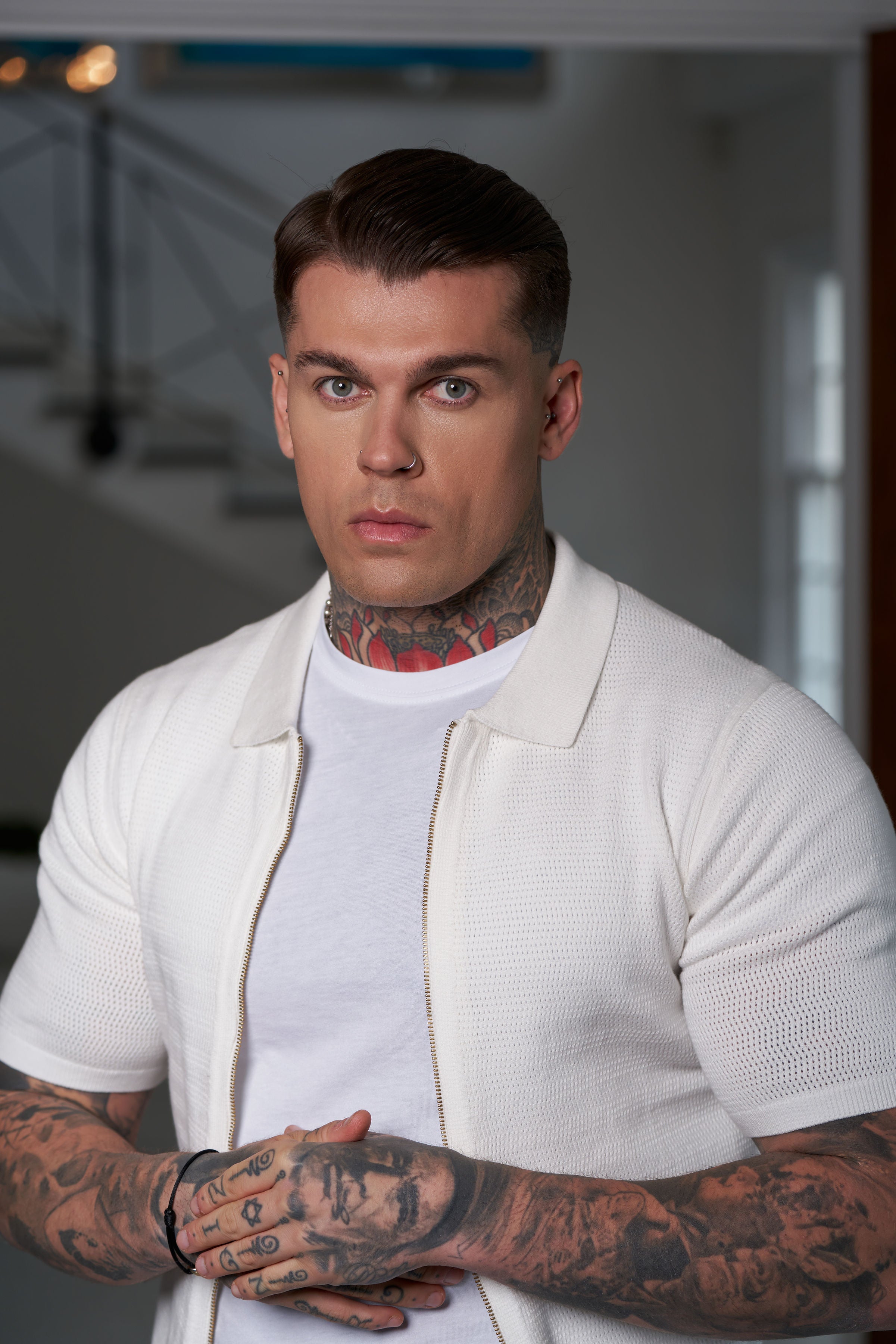 Classic Knitted Textured Design With Full Length Zip Off White Short Sleeve - FSN152