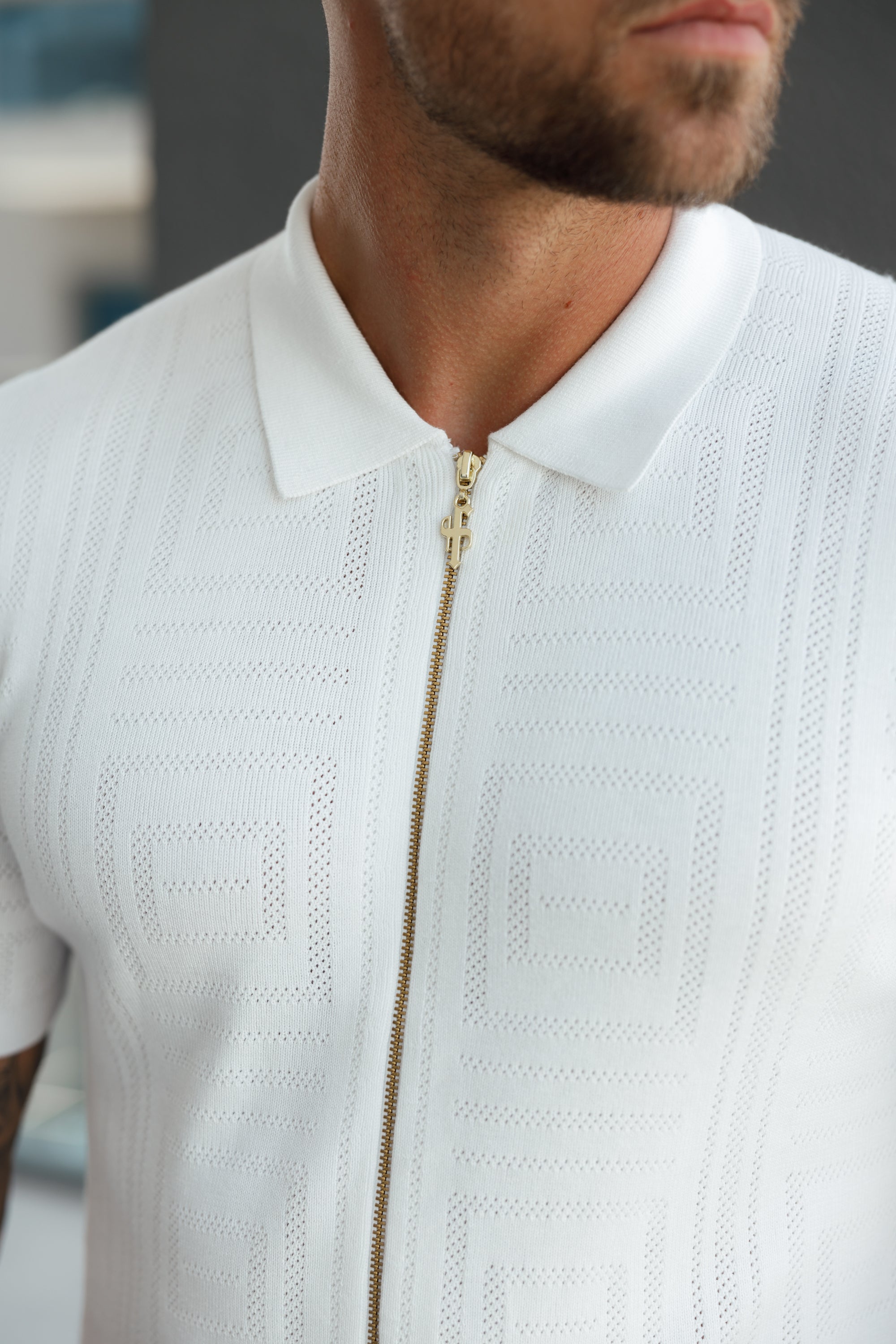 Classic Knitted Geo Design With Full Length Zip Off White Short Sleeve - FSN148