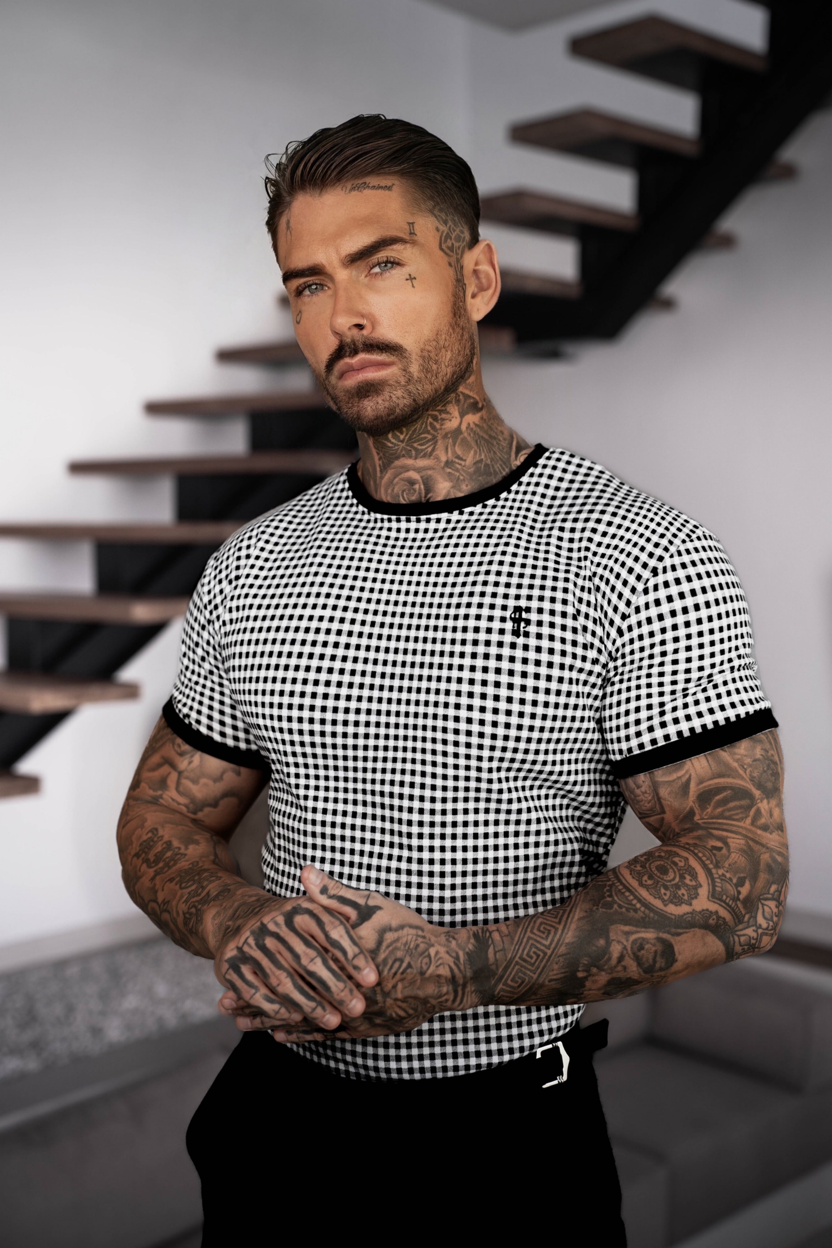 Printed Black / White Check Fitted T Shirt - FSH1238