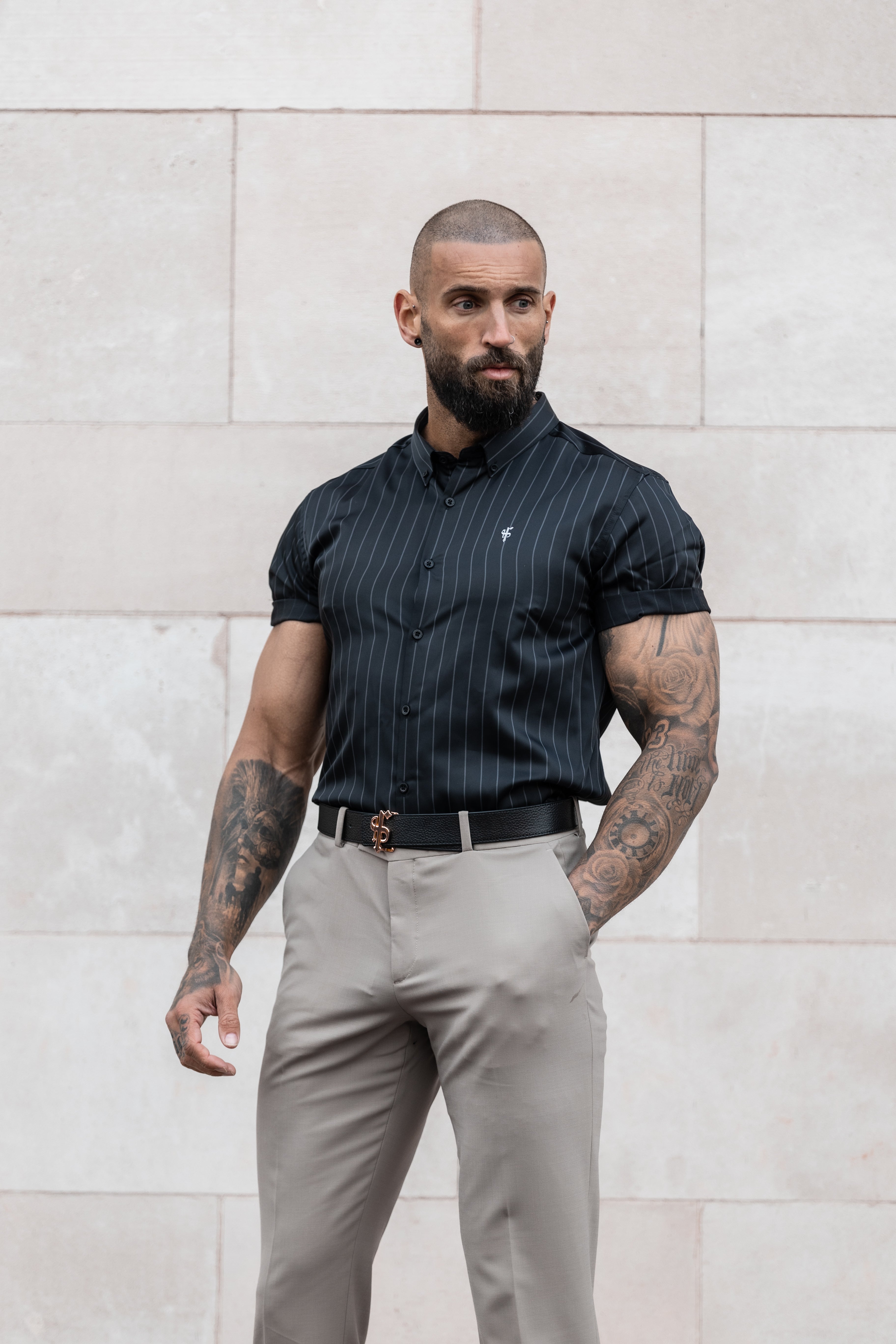 Classic Black / Grey Woven Sateen Stripe Short Sleeve - FS992
