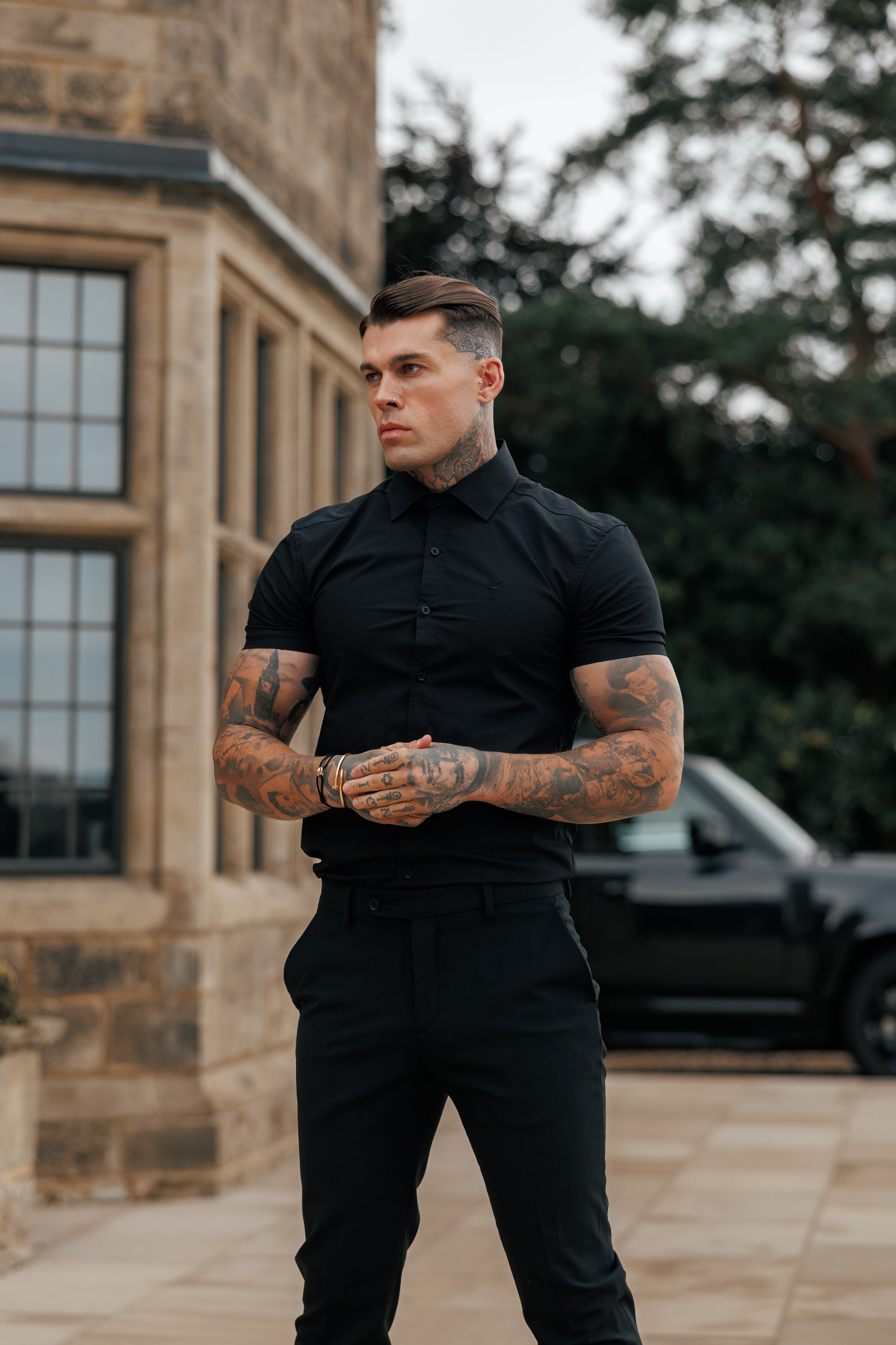 Muscle Fit Advanced Stretch Black Short Sleeve with Cutaway Collar - FS1159