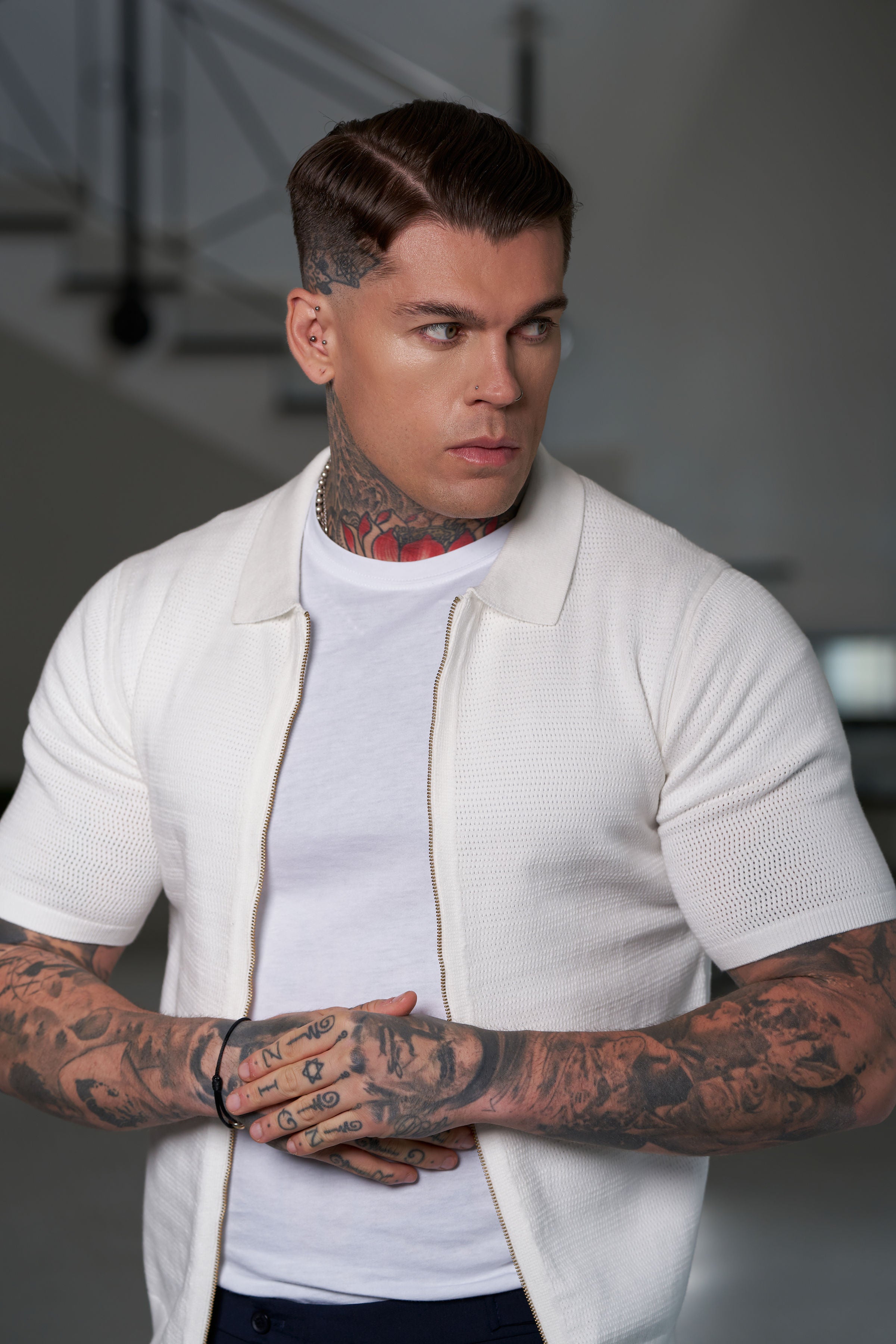 Classic Knitted Textured Design With Full Length Zip Off White Short Sleeve - FSN152