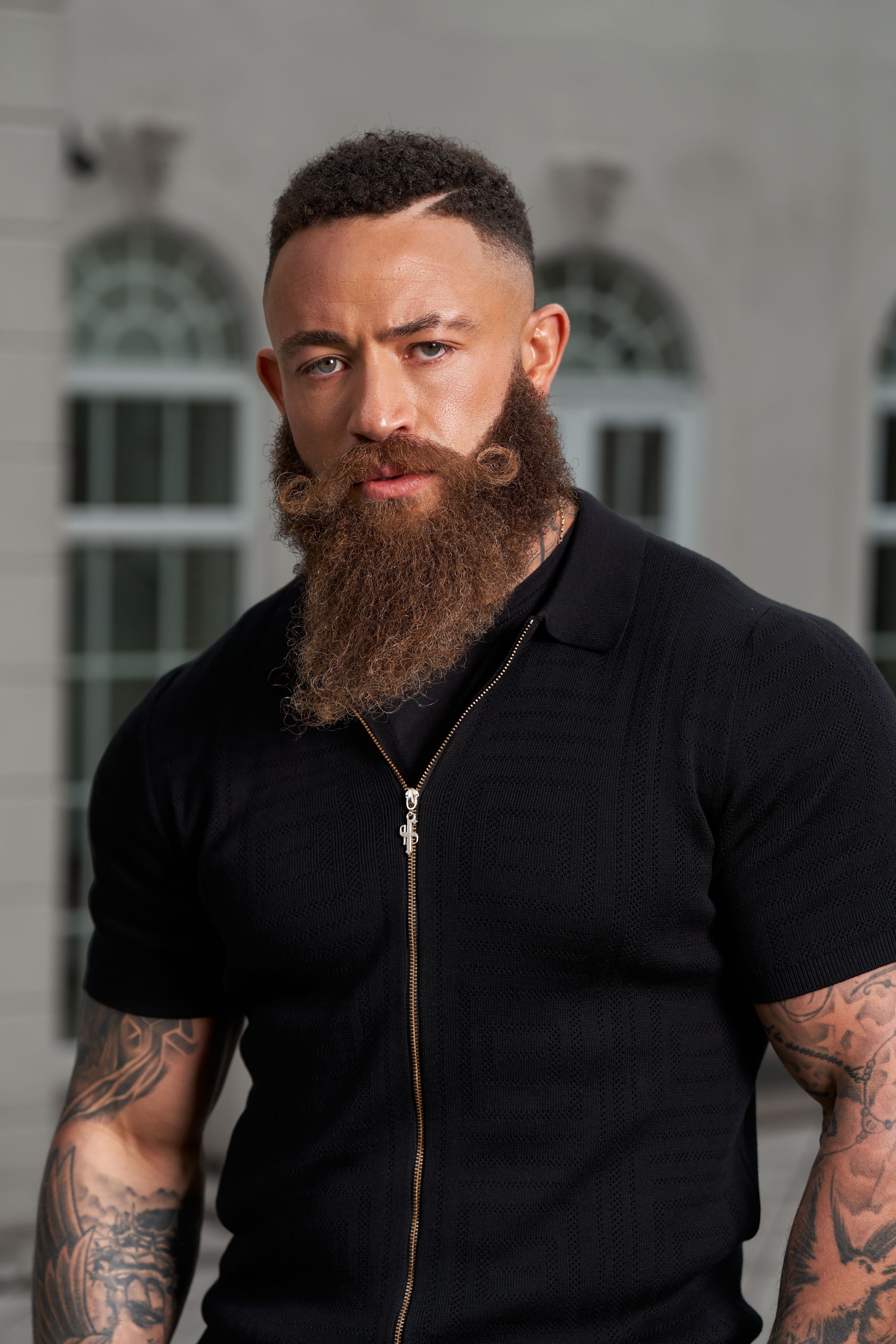 Classic Knitted Geo Design With Full Length Zip Black Short Sleeve - FSN147