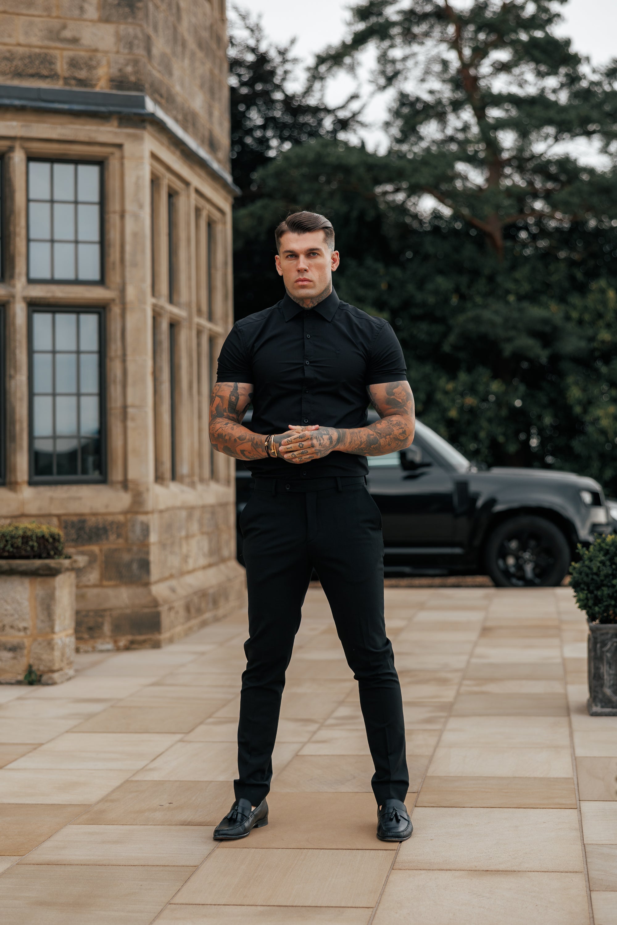 Muscle Fit Advanced Stretch Black Short Sleeve with Cutaway Collar - FS1159