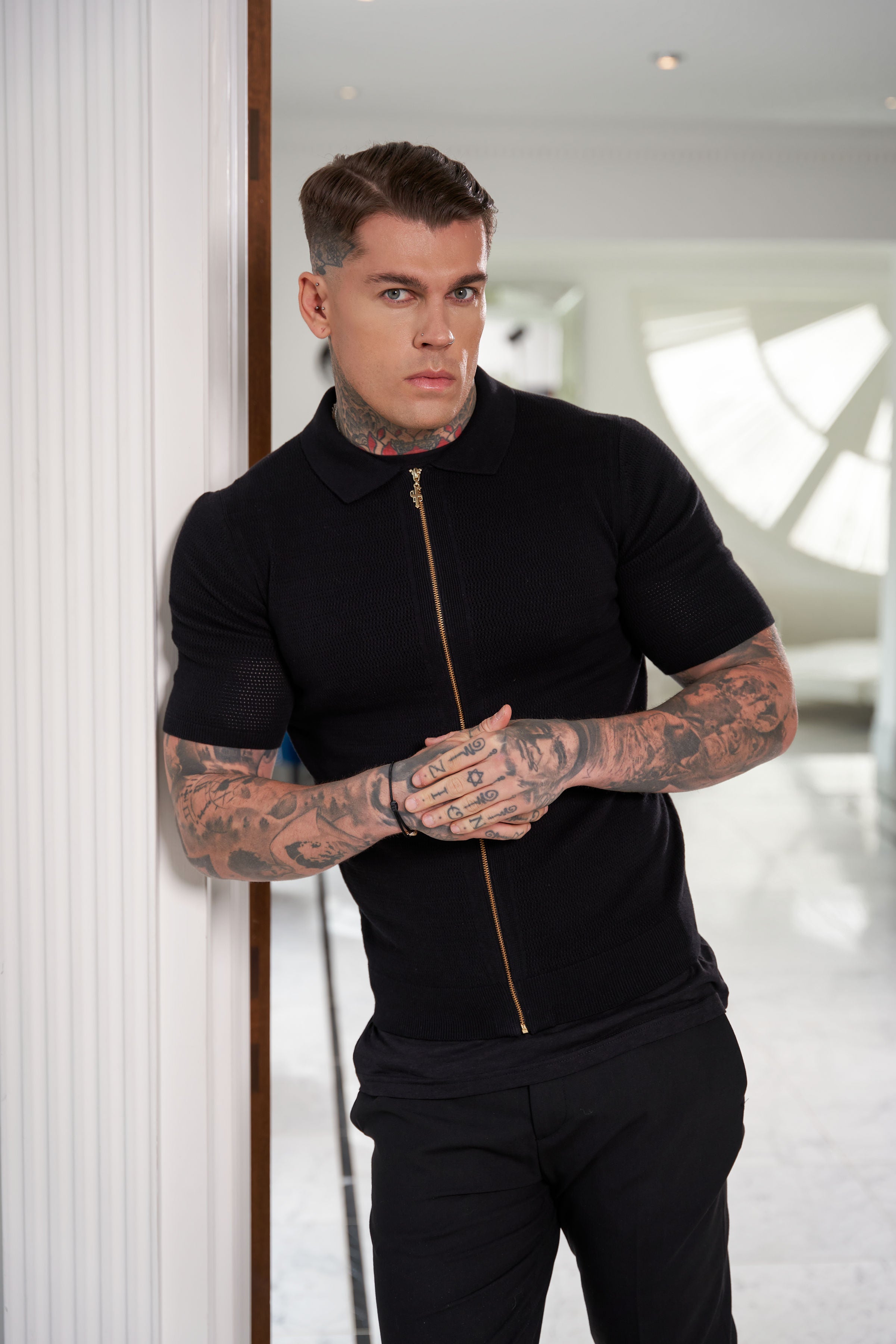 Classic Knitted Textured Design With Full Length Zip Black Short Sleeve - FSN151
