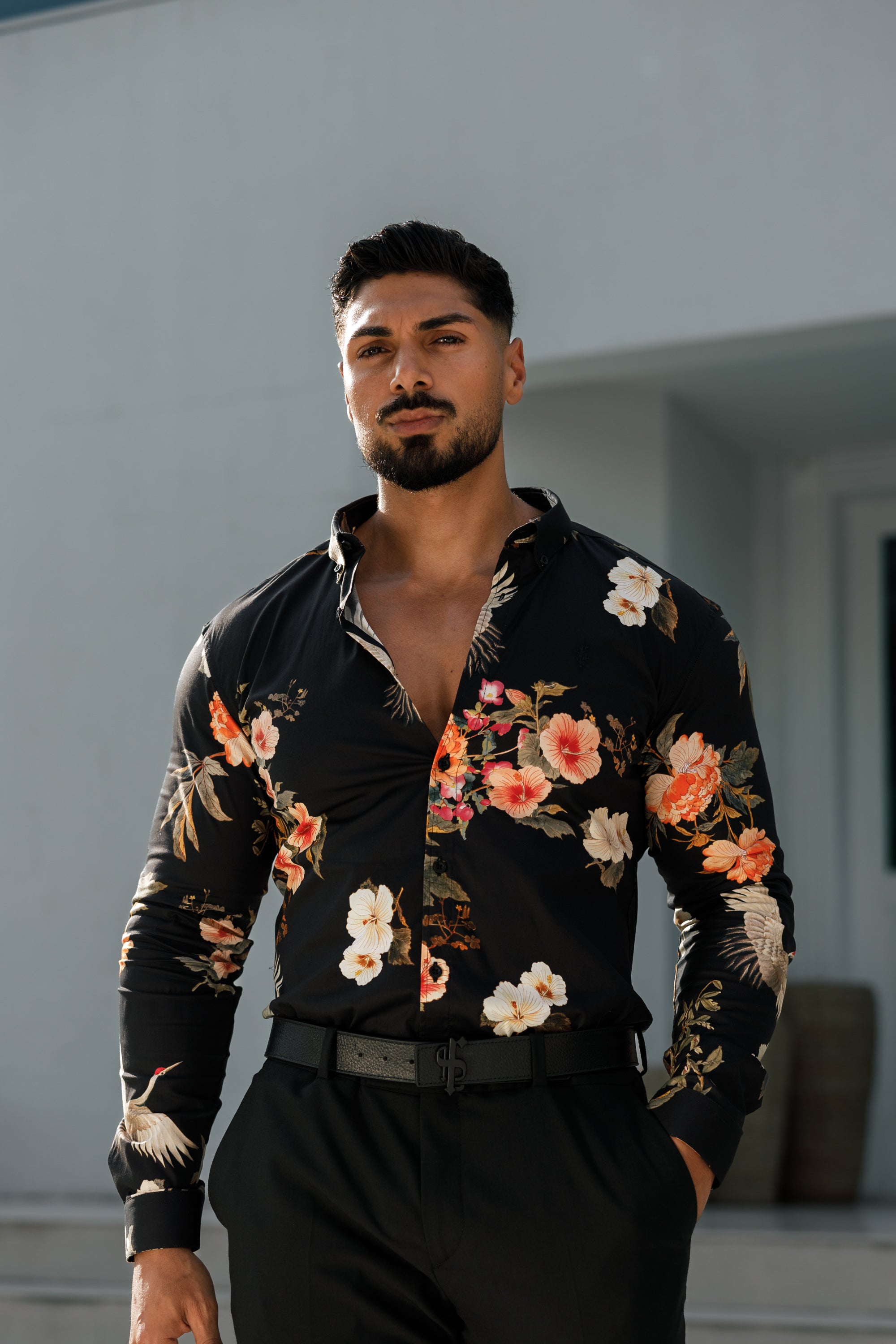 Super Slim Stretch Black Crane Print Long Sleeve with Button Down Collar - FS772