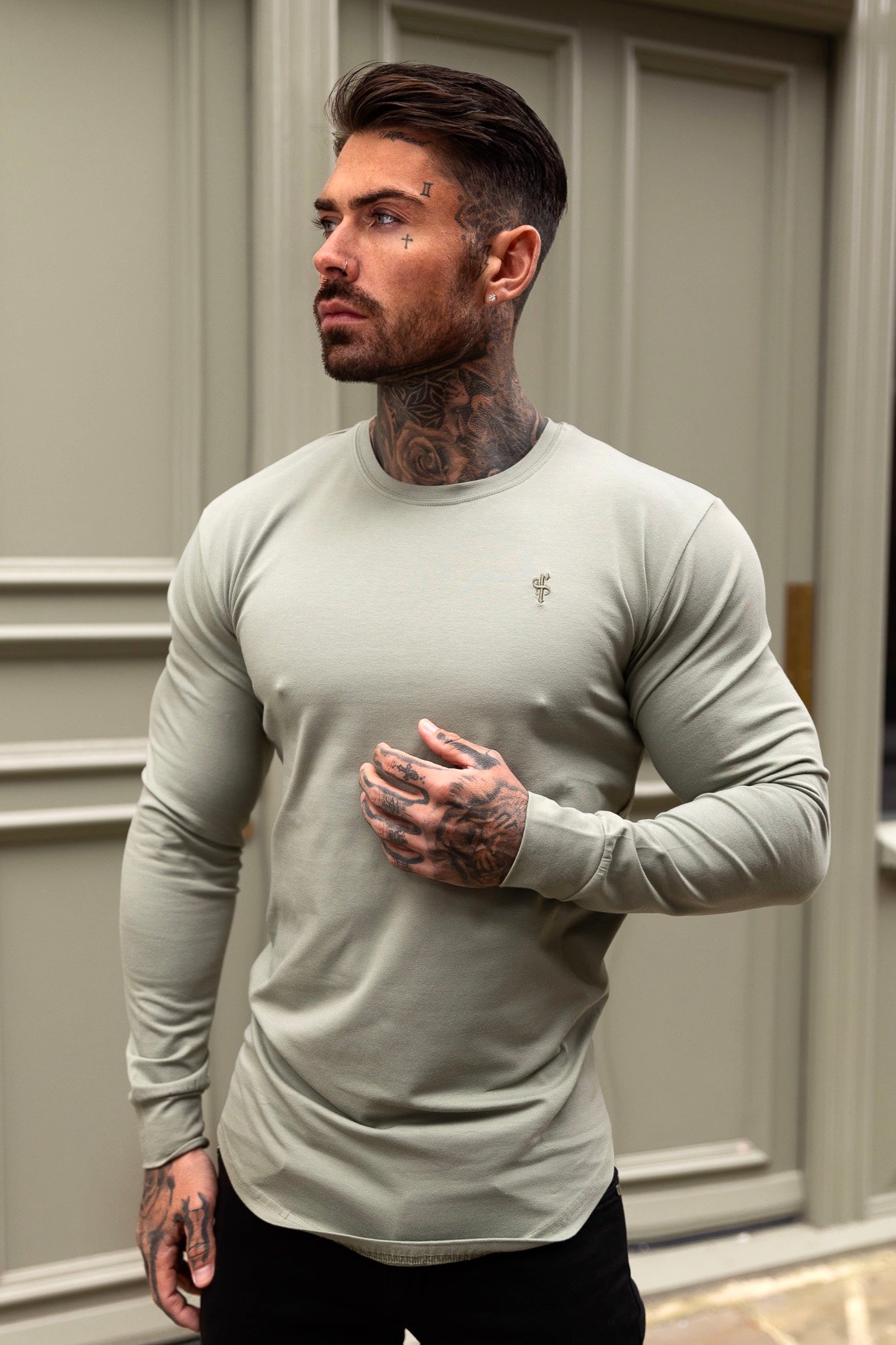 Classic Olive Tonal Curved Hem Long Sleeve Crew T Shirt - FSH1003