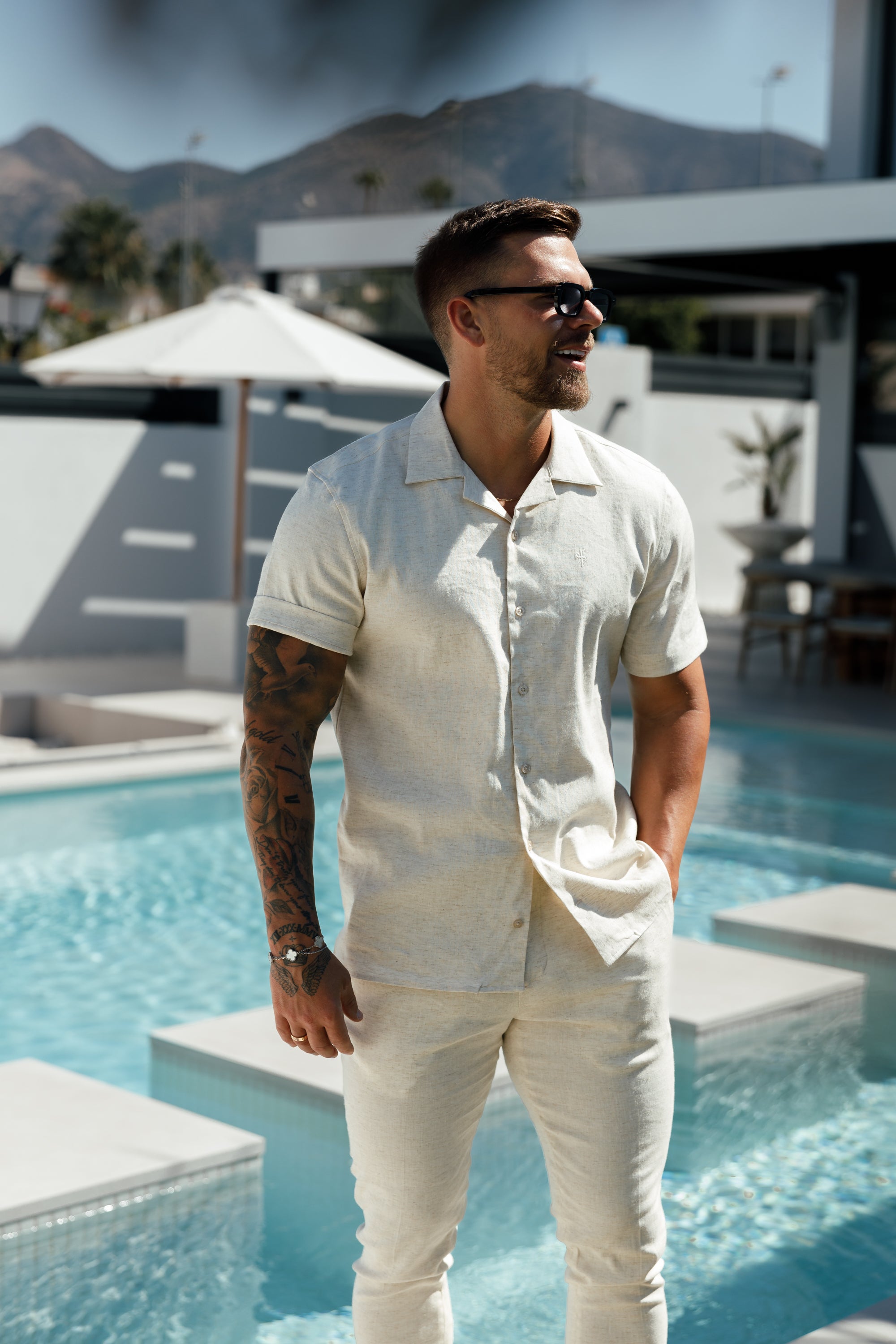 Hawaiian Boxy Stretch Natural Linen Short Sleeve with Revere Collar Short Sleeve - FS1071