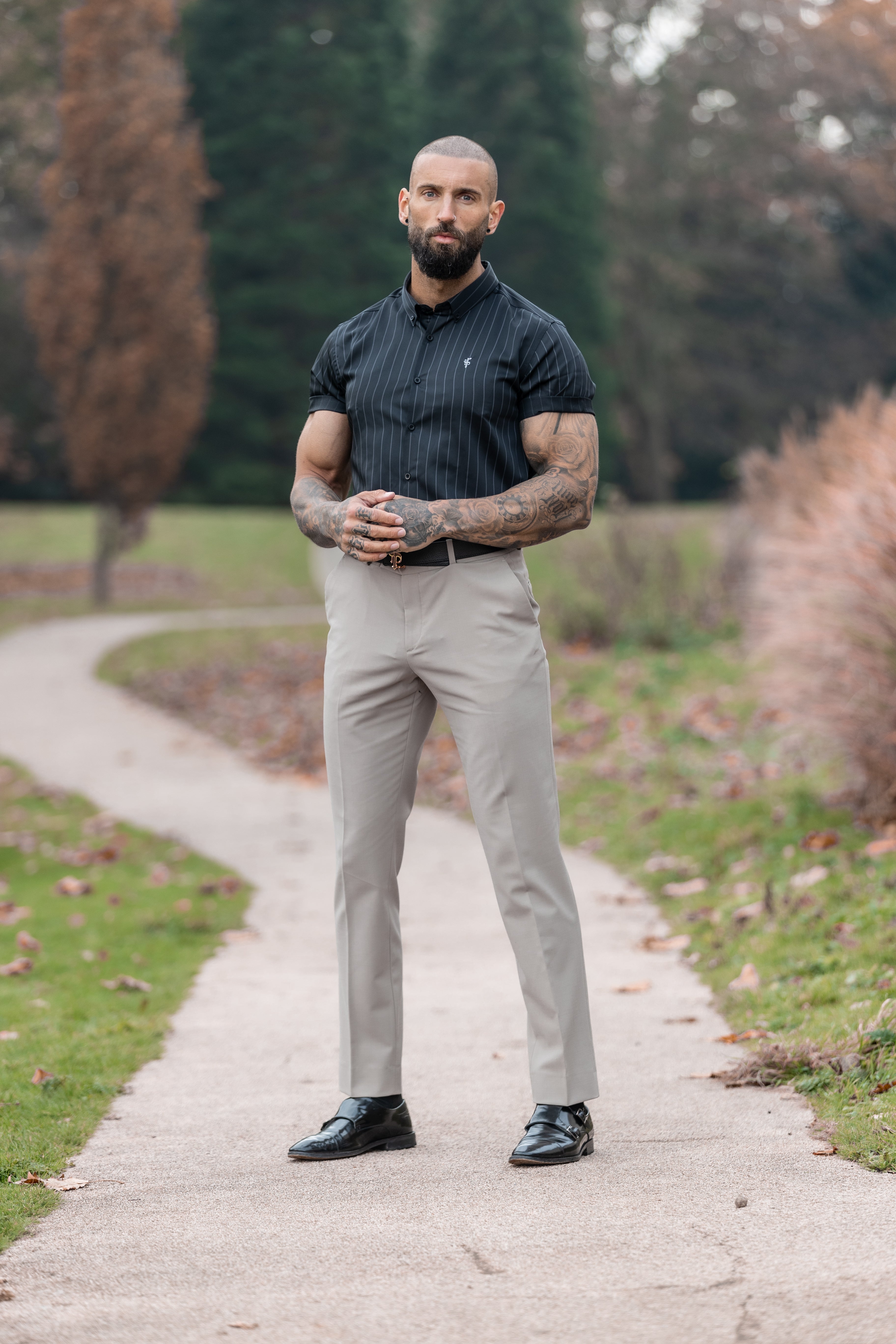 Classic Black / Grey Woven Sateen Stripe Short Sleeve - FS992