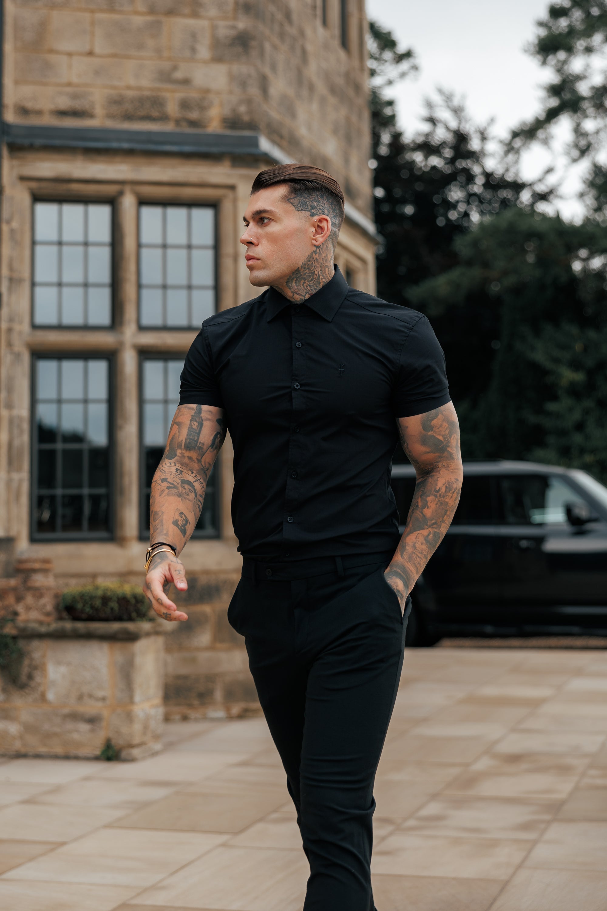 Muscle Fit Advanced Stretch Black Short Sleeve with Cutaway Collar - FS1159