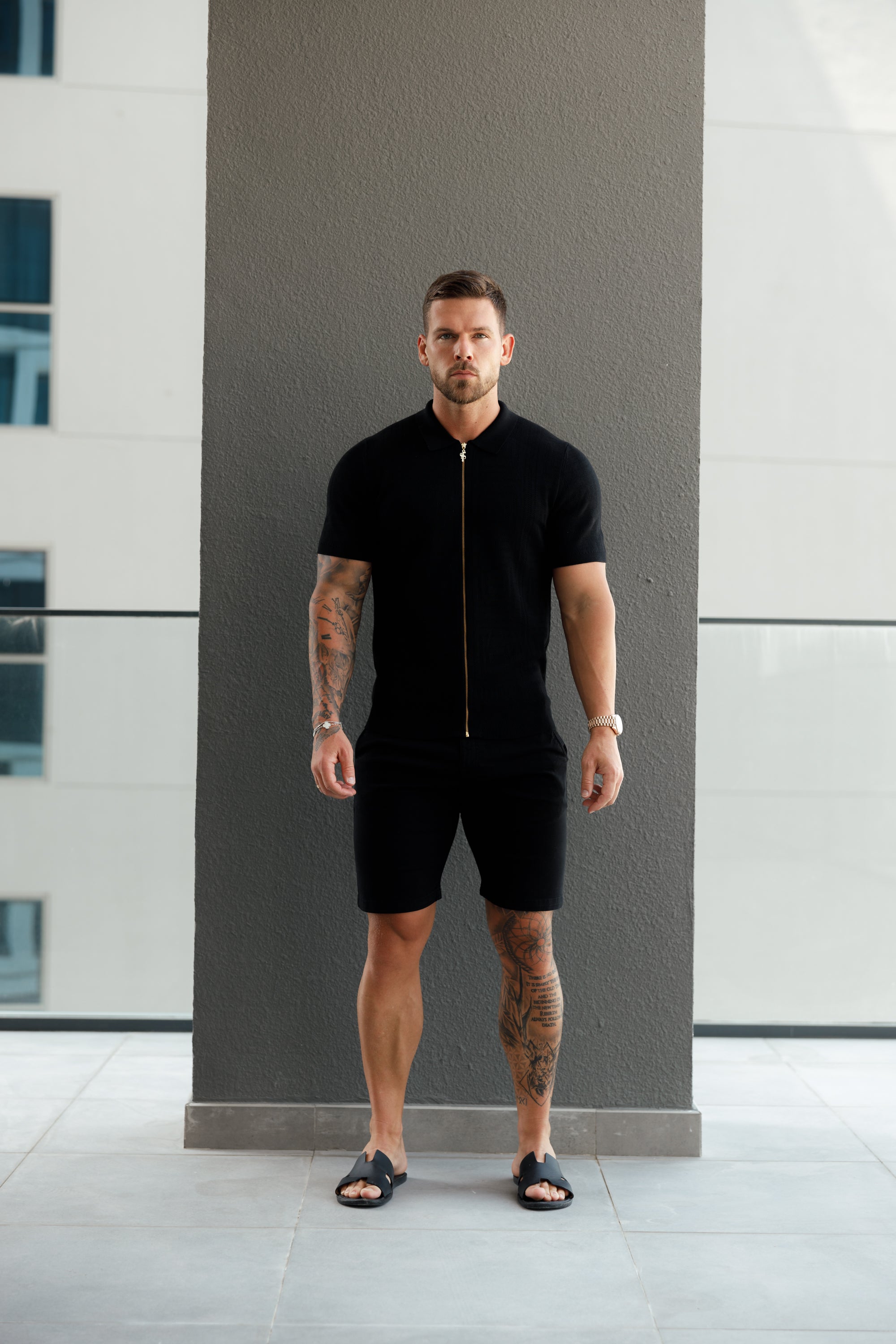 Classic Knitted Geo Design With Full Length Zip Black Short Sleeve - FSN147