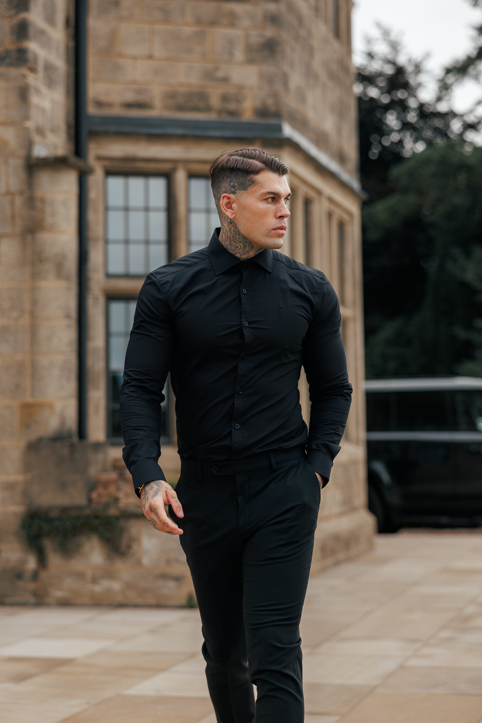 Muscle Fit Advanced Stretch Black Cutaway Collar Shirt - FS1164