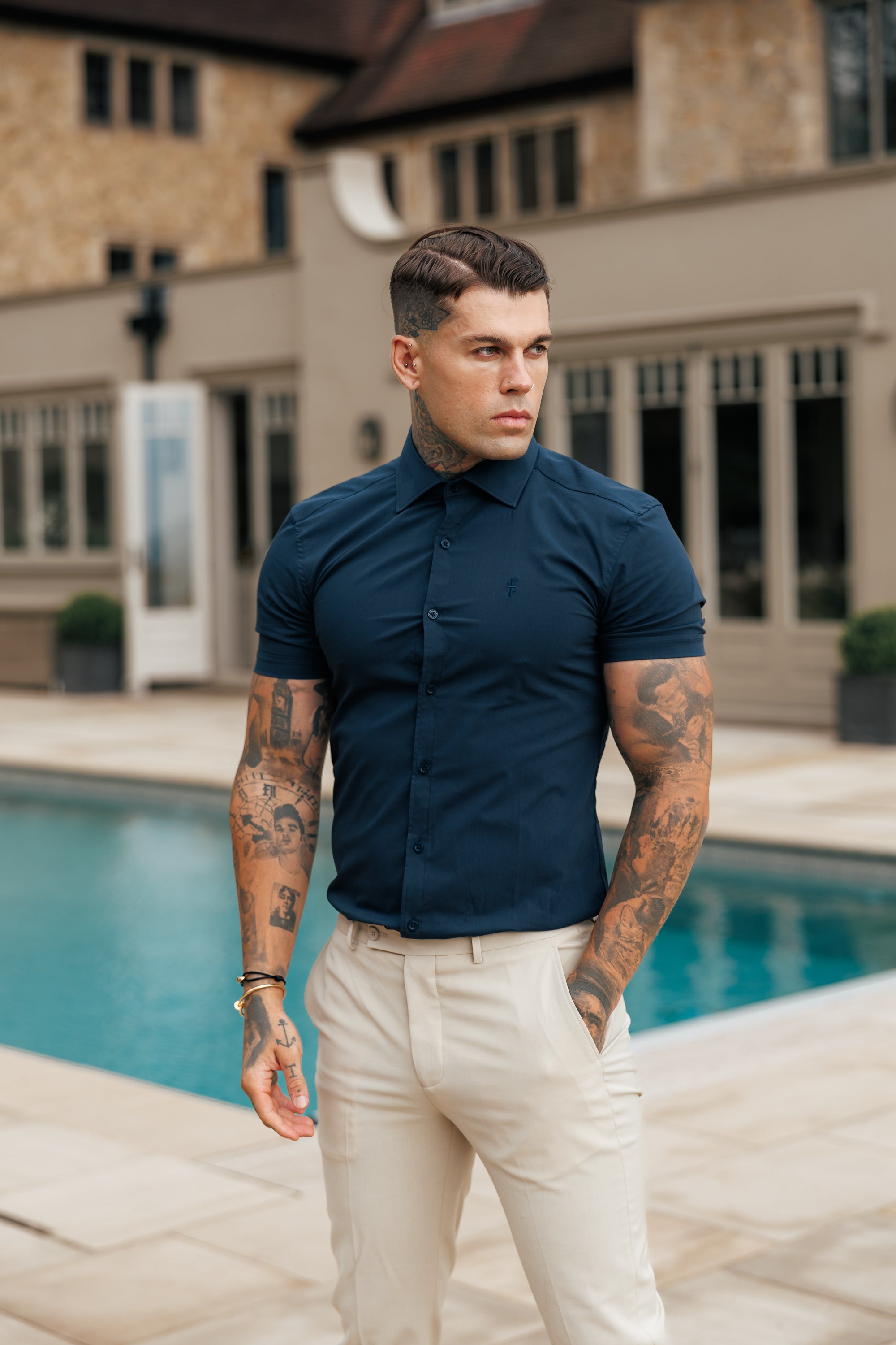 Muscle Fit Advanced Stretch Navy Short Sleeve with Cutaway Collar - FS1163
