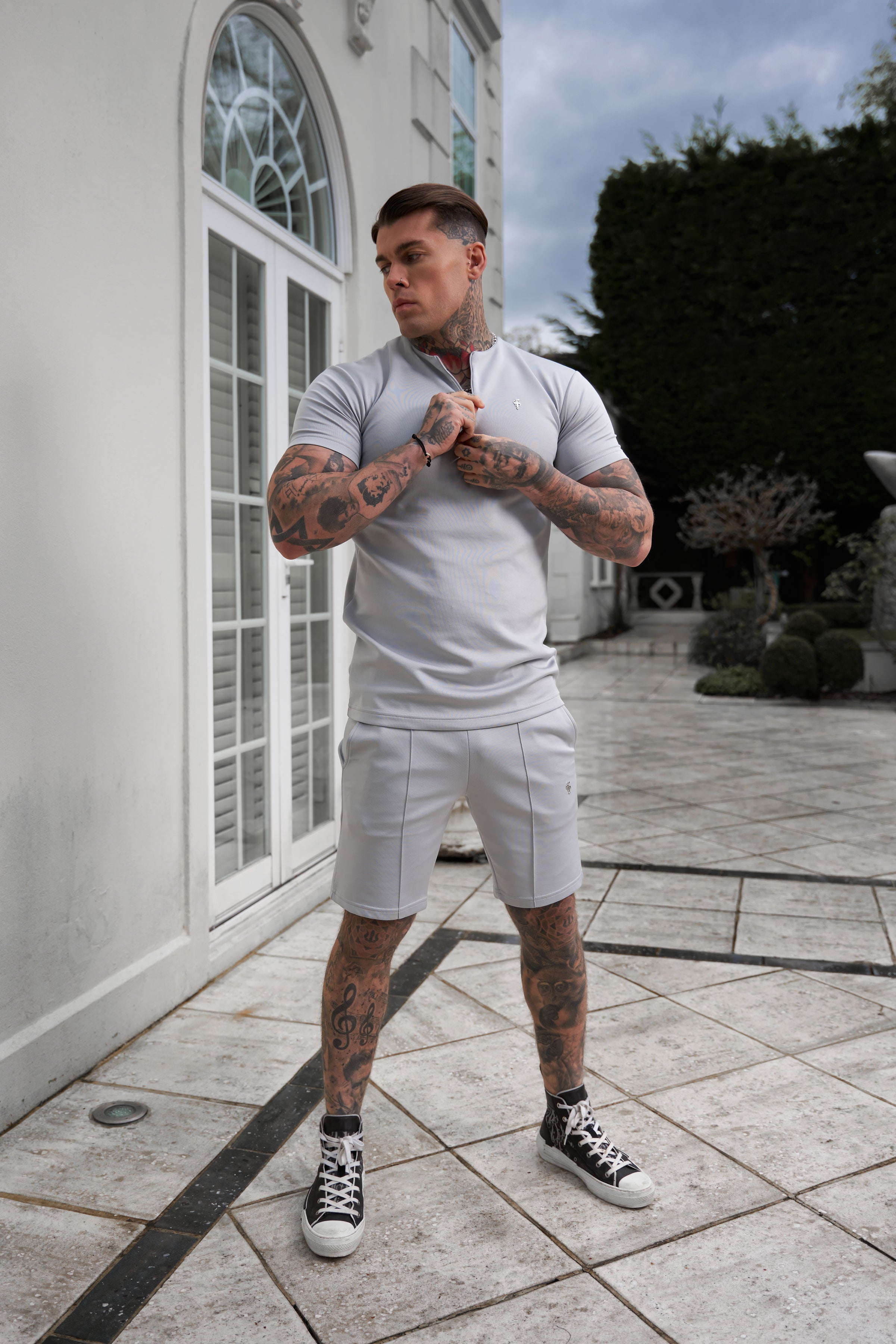 Scuba Light Grey / Silver Crew T Shirt With Zip Detail Short Sleeve - FSH1034