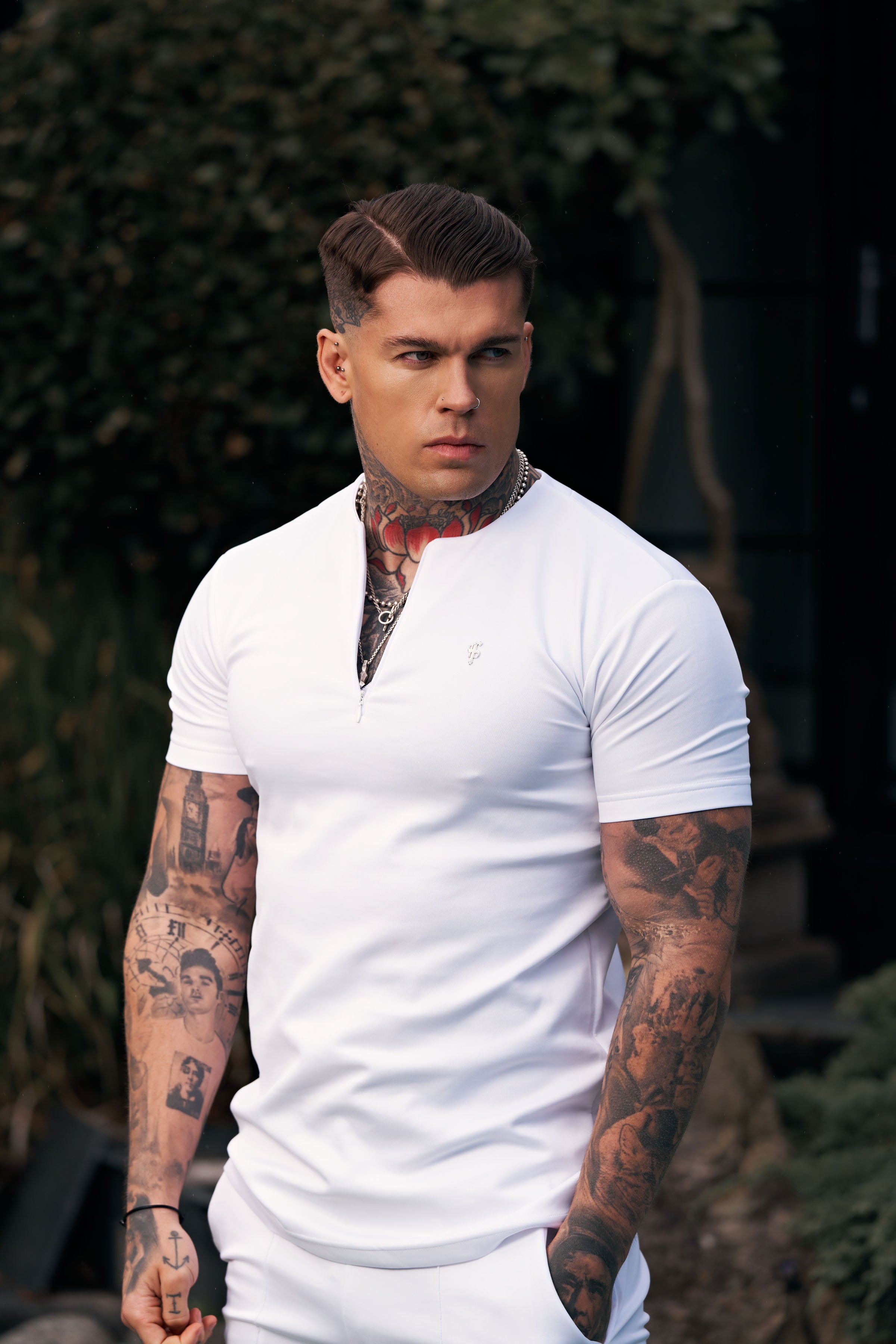 Scuba White / Silver Crew T Shirt With Zip Detail Short Sleeve - FSH1035