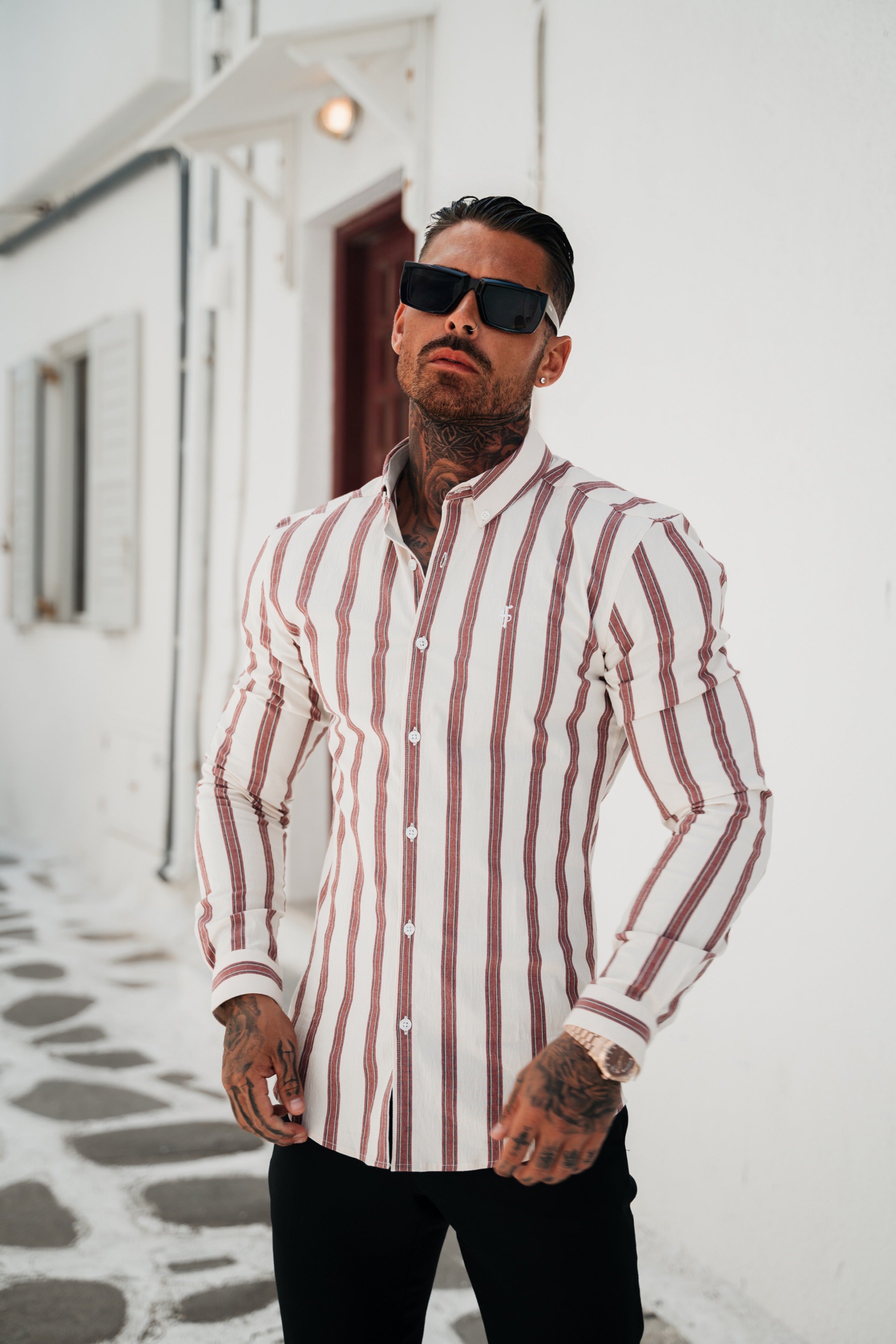 Super Slim Stretch Off White / Burgundy Woven Stripe Long Sleeve Sleeve with Button Down Collar - FS973
