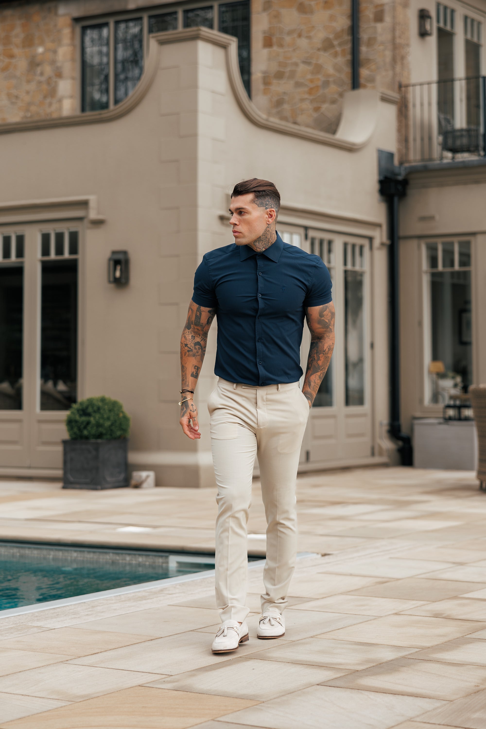 Muscle Fit Advanced Stretch Navy Short Sleeve with Cutaway Collar - FS1163