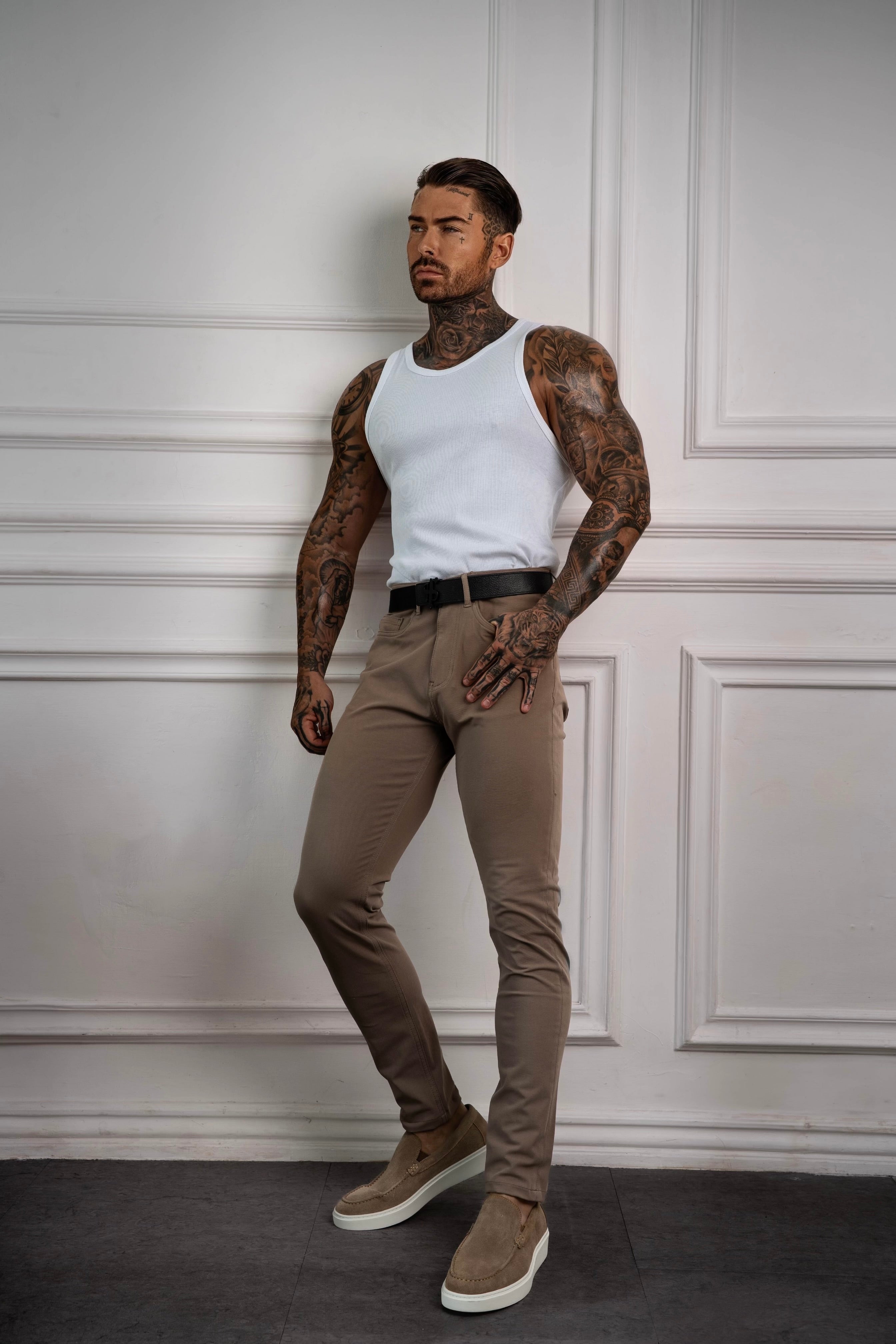 Ultra Stretch Taupe Relaxed Jeans - FSJEAN014
