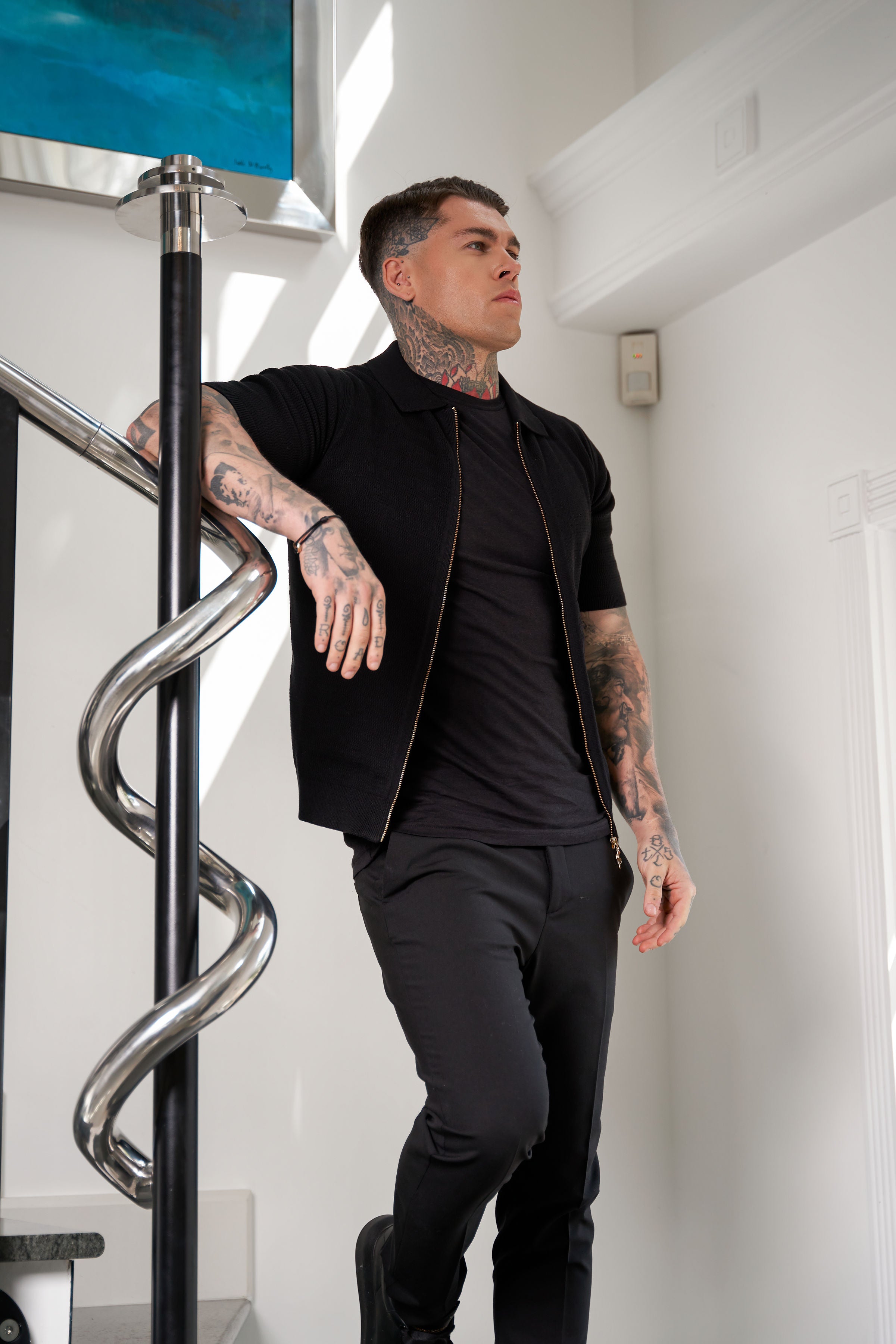 Classic Knitted Textured Design With Full Length Zip Black Short Sleeve - FSN151