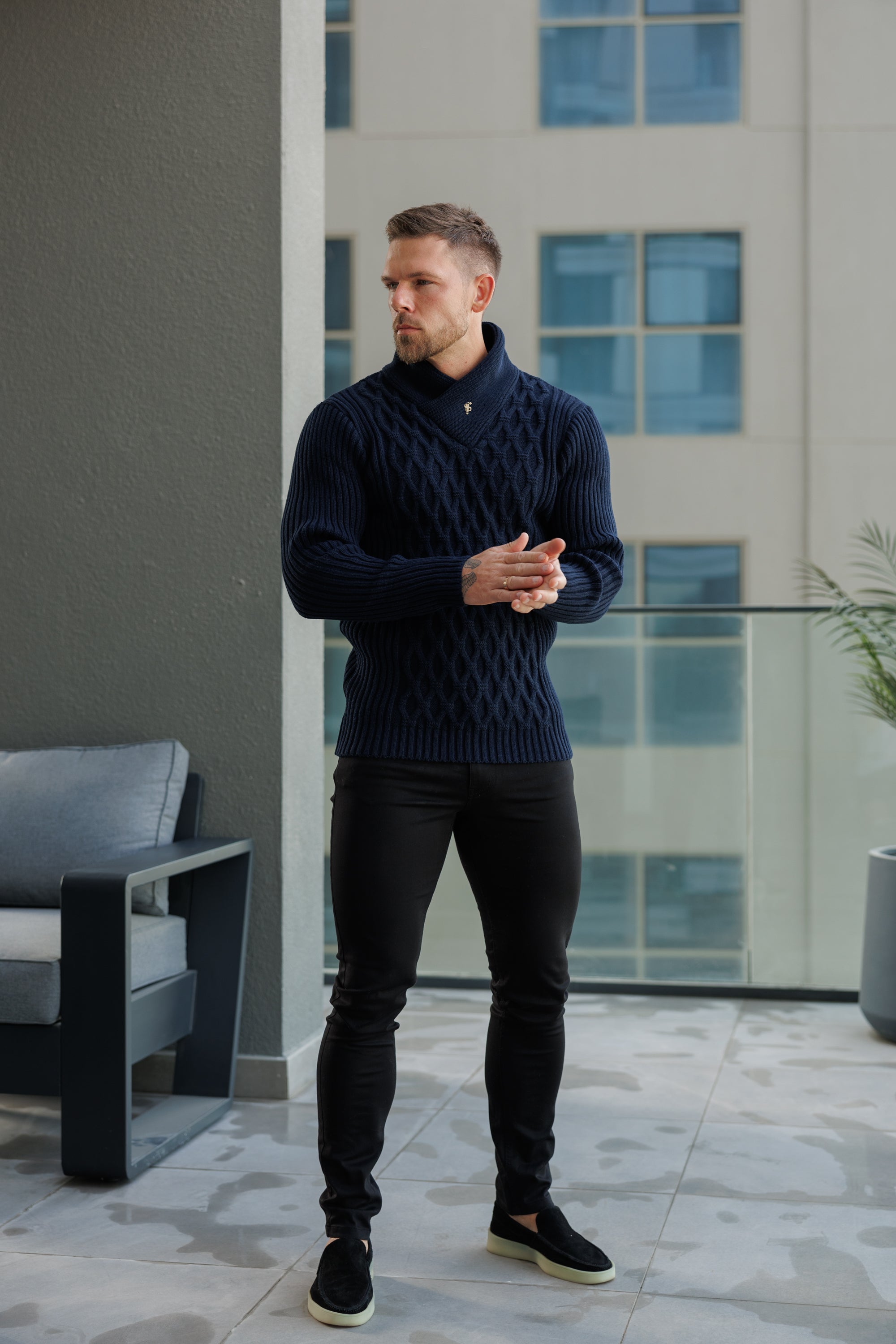 Chunky Cable Knit Navy Jumper - FSJ060