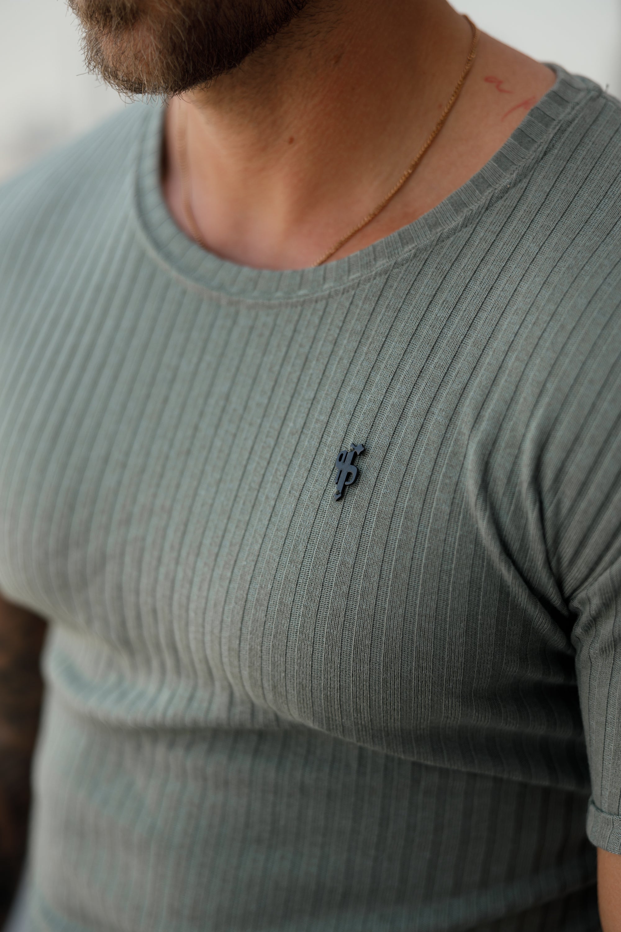 Classic Olive / Black Ribbed Knit Super Slim Short Sleeve Crew - FSH1089